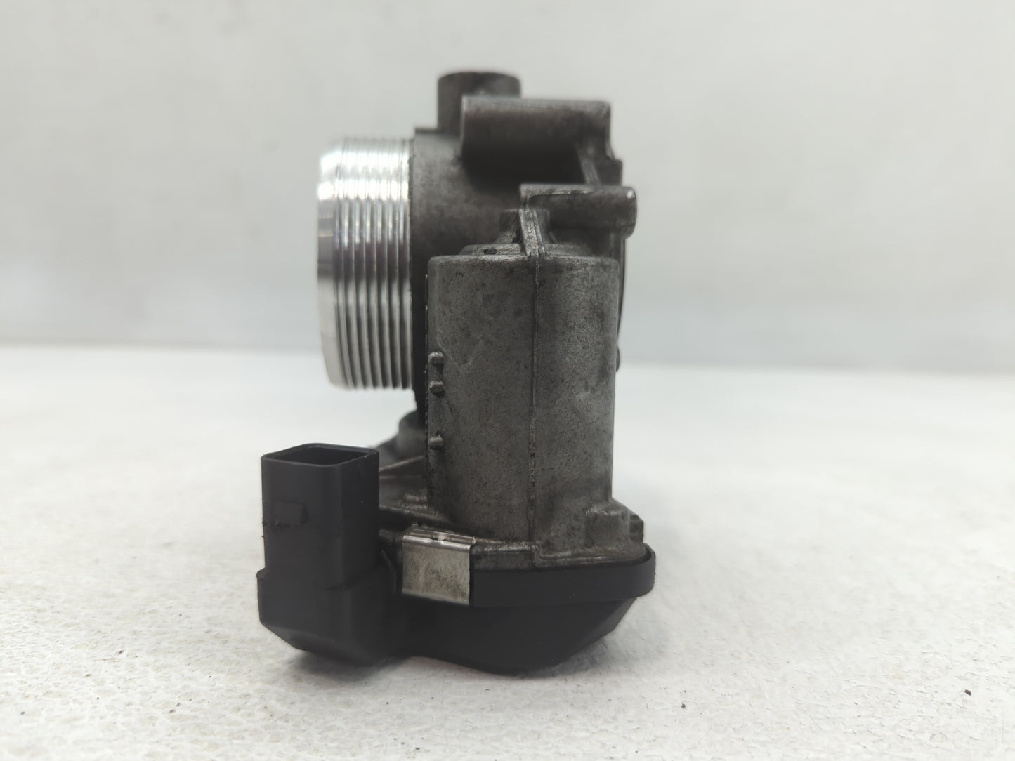 2012-2016 Bmw M5 Throttle Body P/N:A2C53374893 Fits Fits 2008 2009 2010 2011 2012 2013 2014 2015 2016 2017 2018 2019 OEM Use