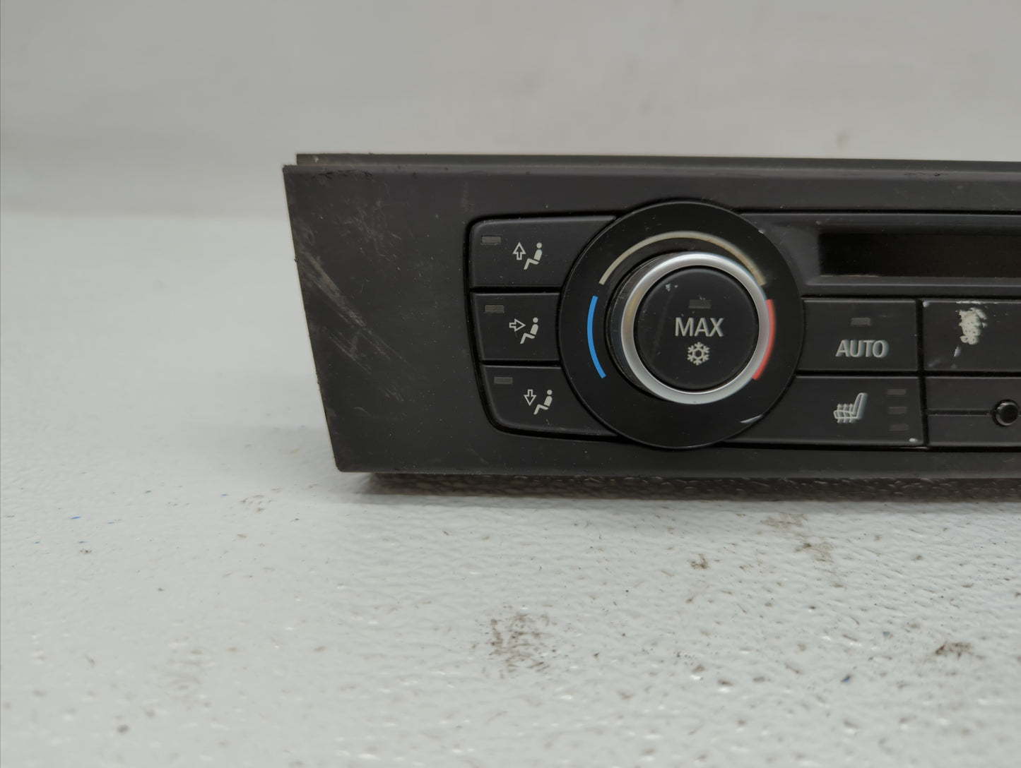 2012-2015 Bmw X1 Climate Control Module Temperature AC/Heater Replacement P/N:6411 9242409-01 6411 9250393-01 Fits OEM Used 