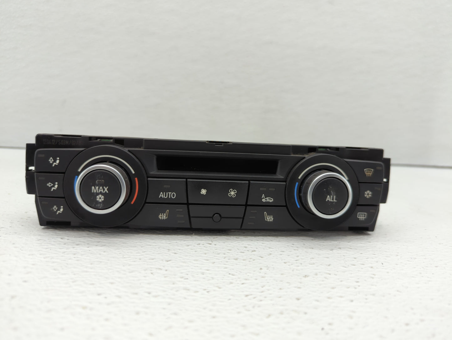 2012-2015 Bmw X1 Climate Control Module Temperature AC/Heater Replacement P/N:6411 9263302-01 6411 9292262-02 Fits OEM Used 