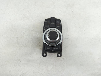 compare product 2012 Bmw X3 Radio AM FM Cd Player Receiver Replacement P/N:65829253944-01 9012084800040004, 90120-848/0004 Fits OEM Used Auto Parts