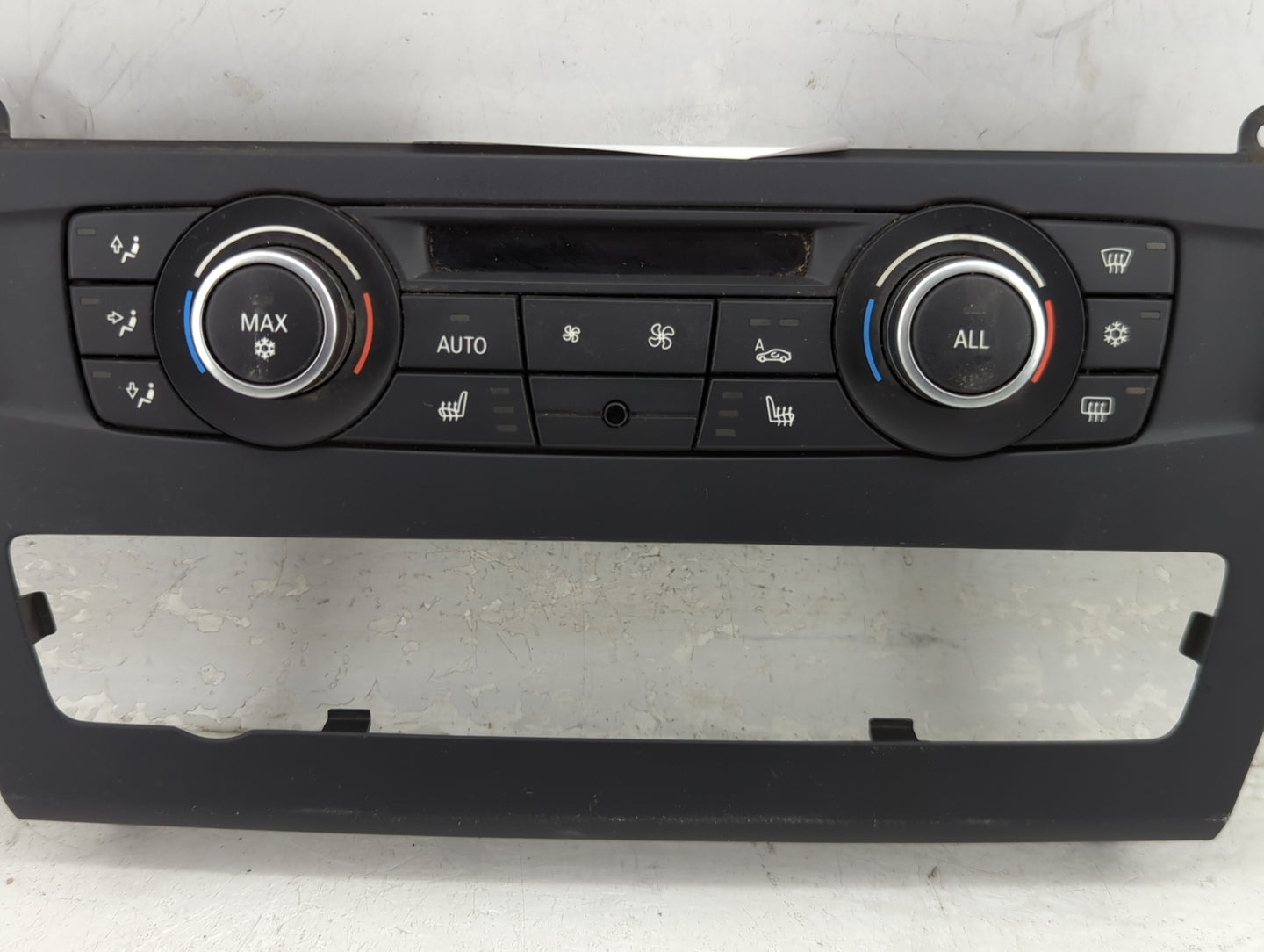 2011-2014 Bmw X3 Climate Control Module Temperature AC/Heater Replacement P/N:9259616-01 Fits Fits 2011 2012 2013 2014 OEM U