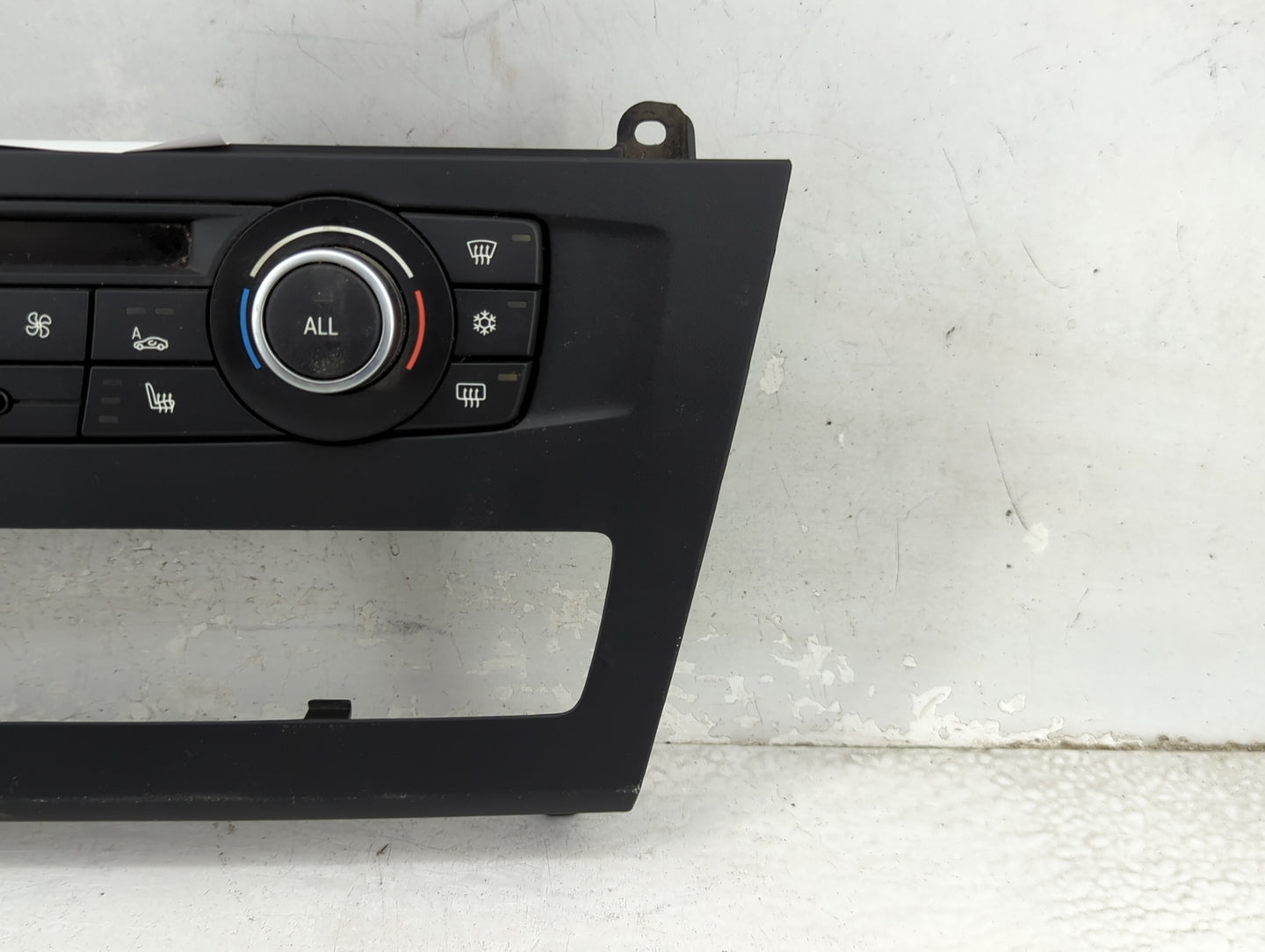 2011-2014 Bmw X3 Climate Control Module Temperature AC/Heater Replacement P/N:9259616-01 Fits Fits 2011 2012 2013 2014 OEM U