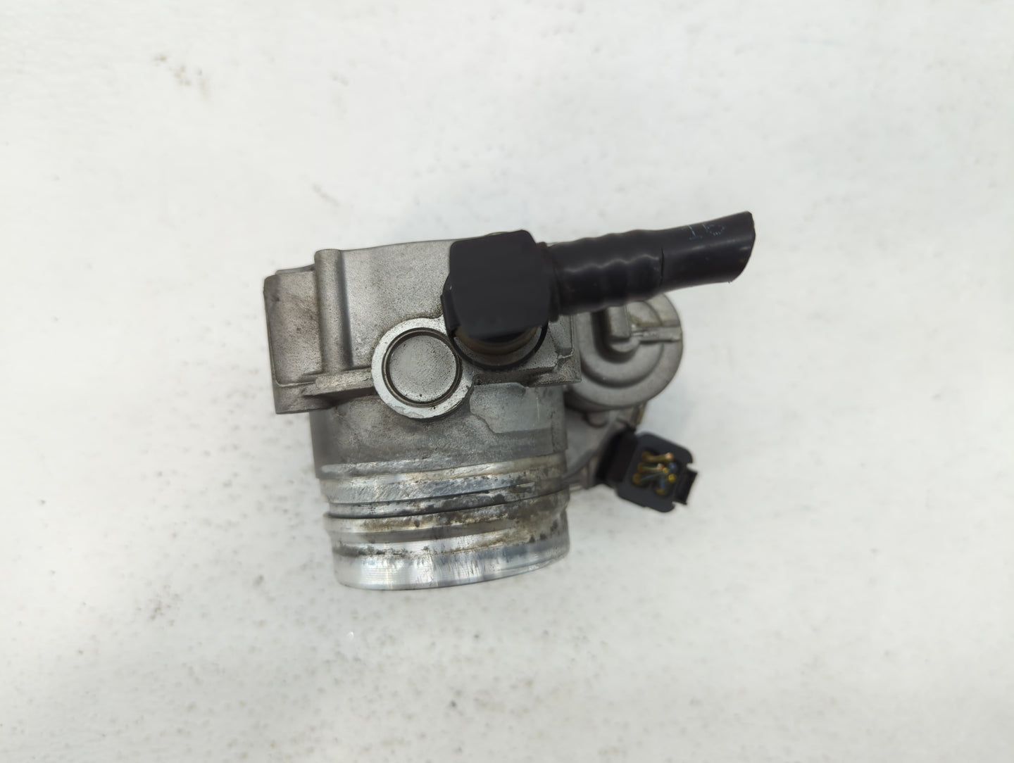 2013-2017 Bmw X3 Throttle Body P/N:1354 7588625-02 1354 7588625-04, 1354 7588625-03 Fits Fits 2012 2013 2014 2015 2016 2017 