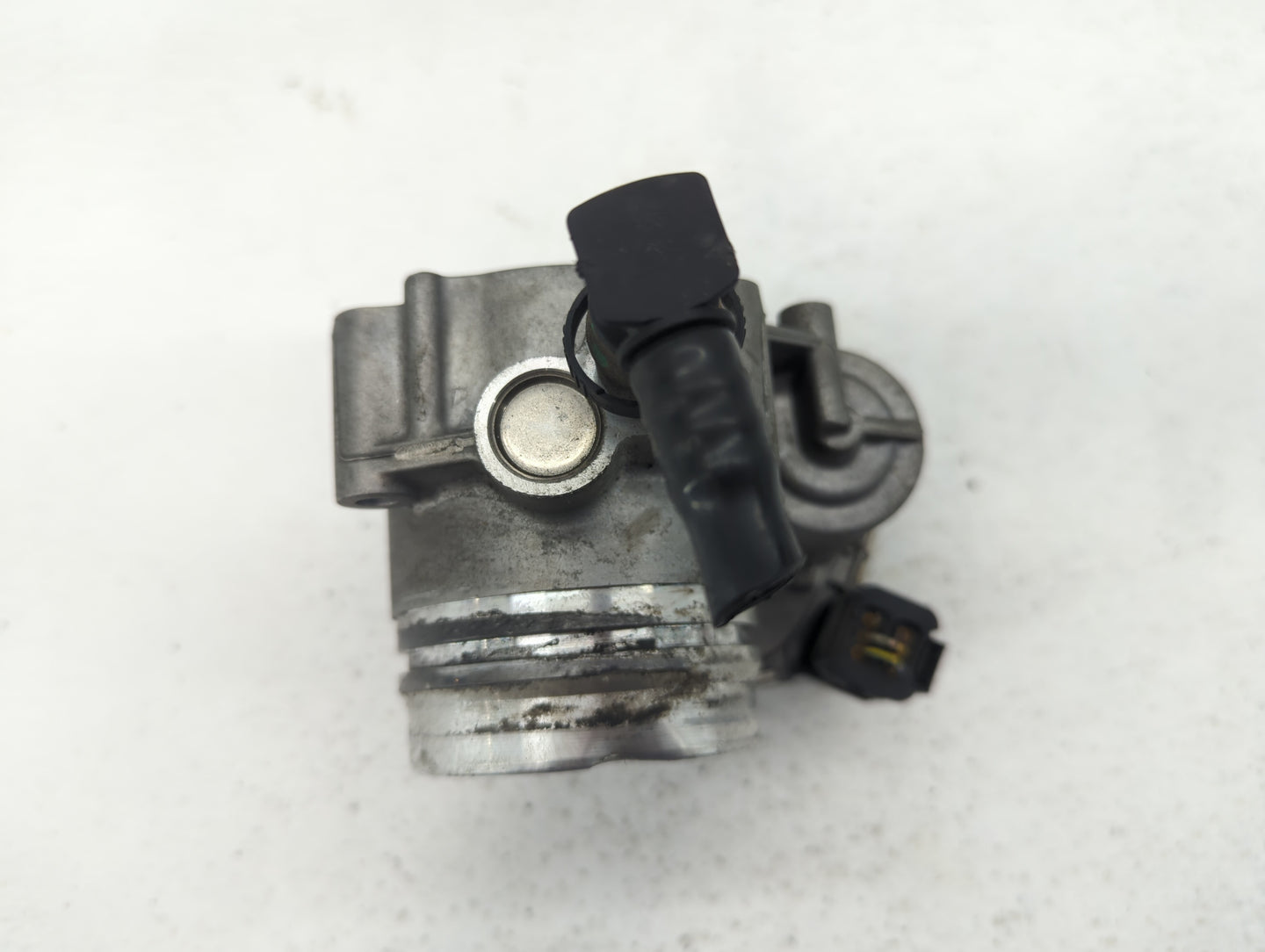 2013-2017 Bmw X3 Throttle Body P/N:1354 7588625-04 1354 7588625-03 Fits Fits 2012 2013 2014 2015 2016 2017 2018 OEM Used Aut