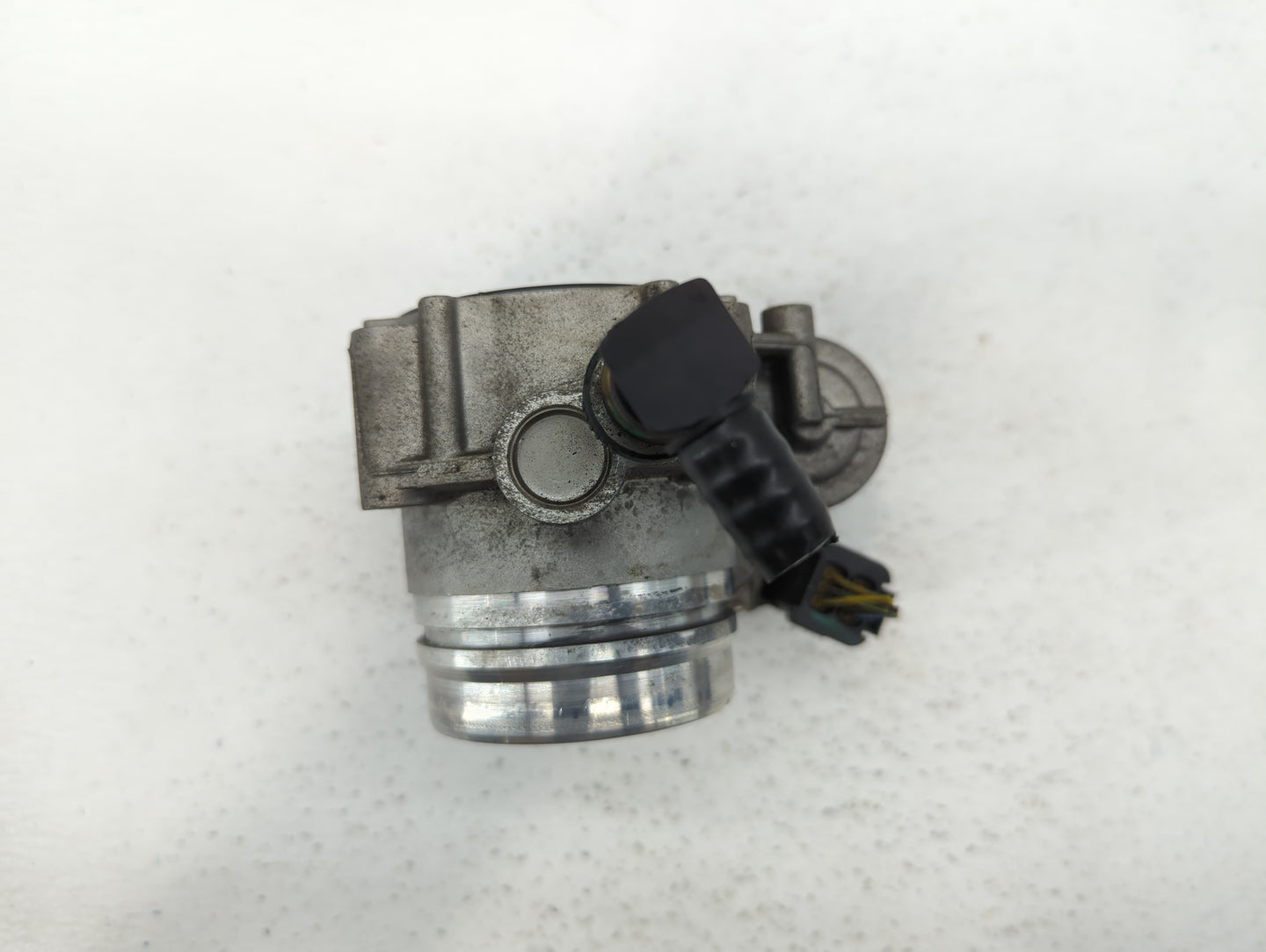 2013-2017 Bmw X3 Throttle Body P/N:1354 7588625-02 1354 7588625-04, 1354 7588625-03 Fits Fits 2012 2013 2014 2015 2016 2017 