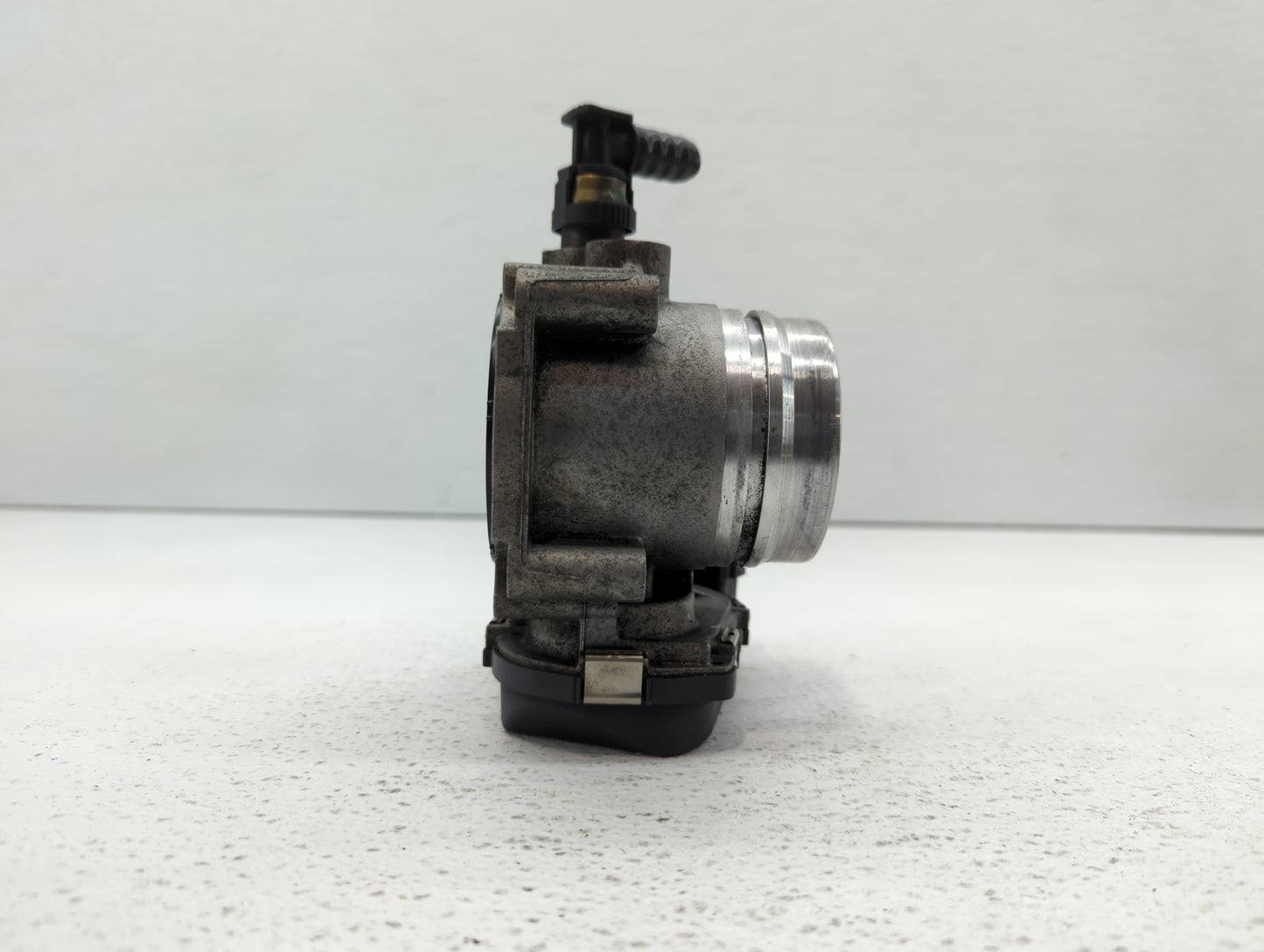 2013-2017 Bmw X3 Throttle Body P/N:1354 7588625-02 1354 7588625-04, 1354 7588625-03 Fits Fits 2012 2013 2014 2015 2016 2017 