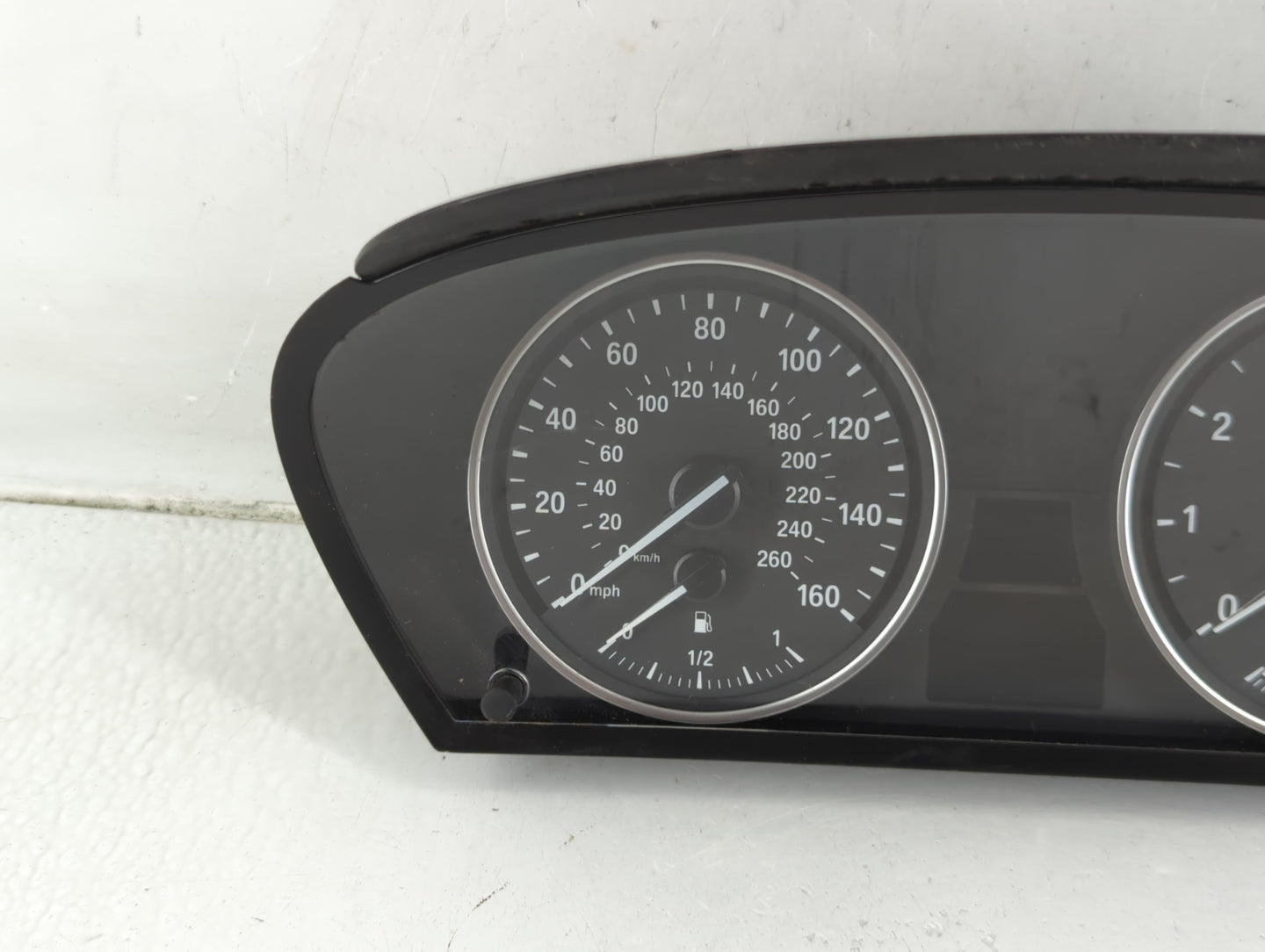 2011-2013 Bmw X5 Instrument Cluster Speedometer Gauges P/N:600882816 Fits Fits 2011 2012 2013 OEM Used Auto Parts - Oemuseda