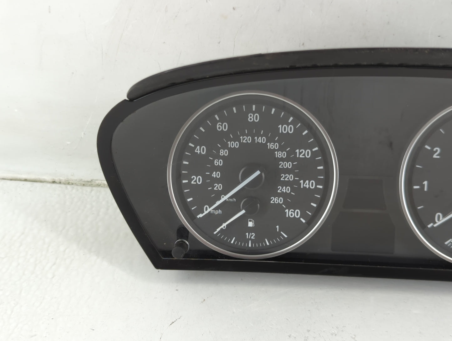 2011-2013 Bmw X5 Instrument Cluster Speedometer Gauges P/N:600882816 Fits Fits 2011 2012 2013 OEM Used Auto Parts - Oemuseda