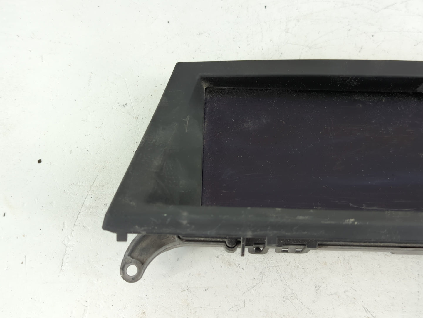 2012 Bmw X5 Radio AM FM Cd Player Receiver Replacement P/N:2382794-01 Fits OEM Used Auto Parts - Oemusedautoparts1.com