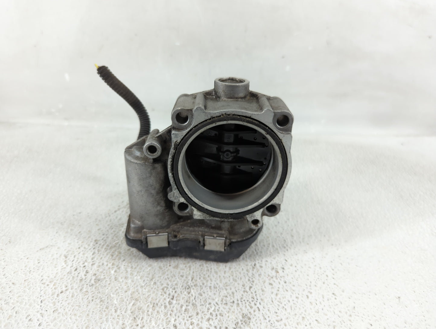 2011-2018 Bmw X5 Throttle Body P/N:1354 7555944-03 Fits Fits 2010 2011 2012 2013 2014 2015 2016 2017 2018 2019 2020 OEM Used
