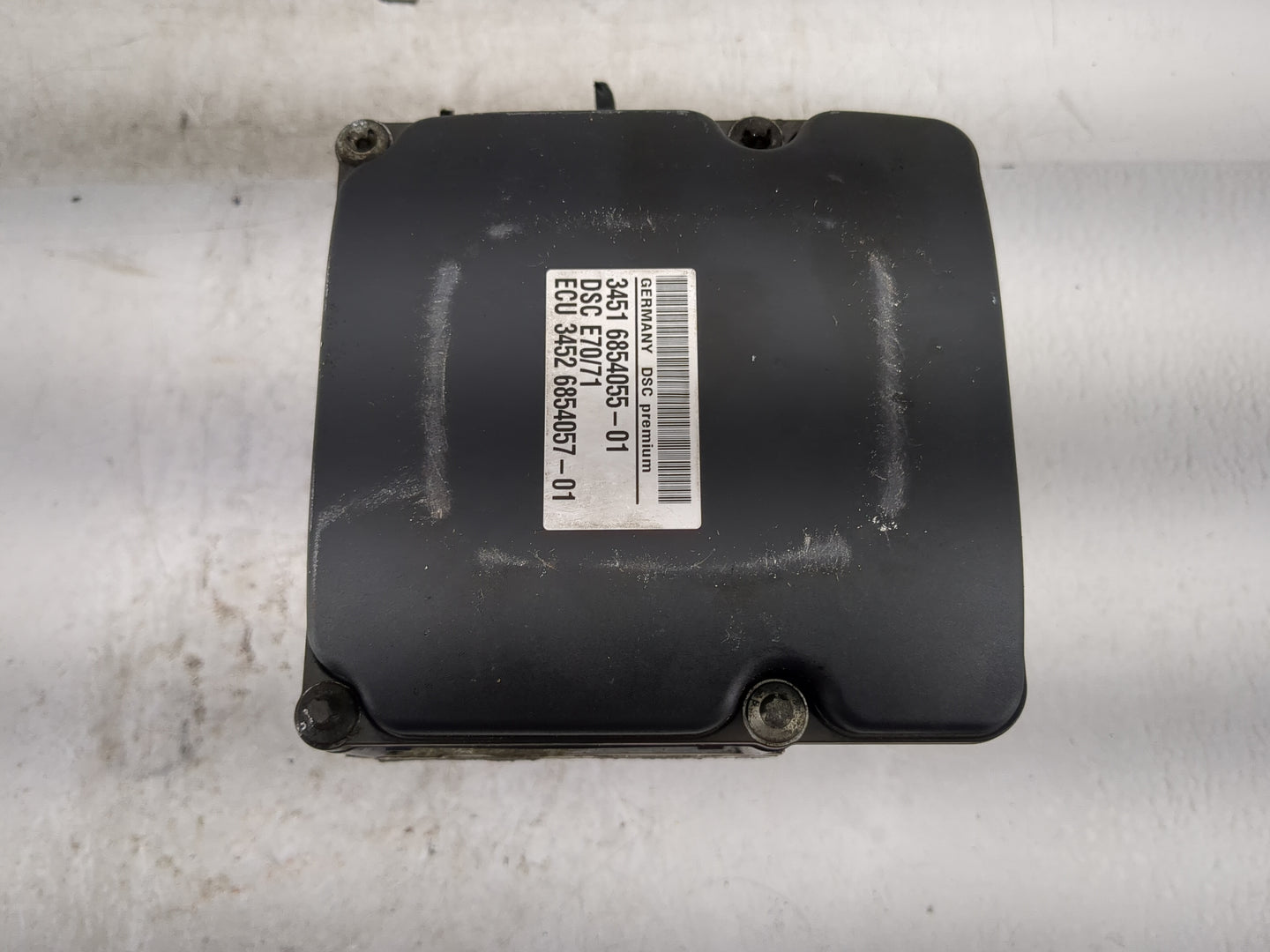 2011-2012 Bmw X5 ABS Pump Control Module Replacement P/N:6854055 Fits Fits 2011 2012 OEM Used Auto Parts - Oemusedautoparts1