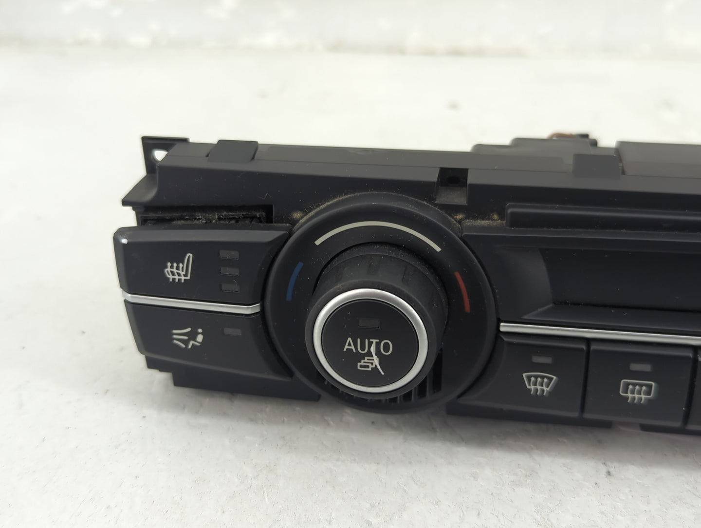 2007-2013 Bmw X5 Climate Control Module Temperature AC/Heater Replacement P/N:9234335-02/Y 90025-242/0017 Fits OEM Used Auto