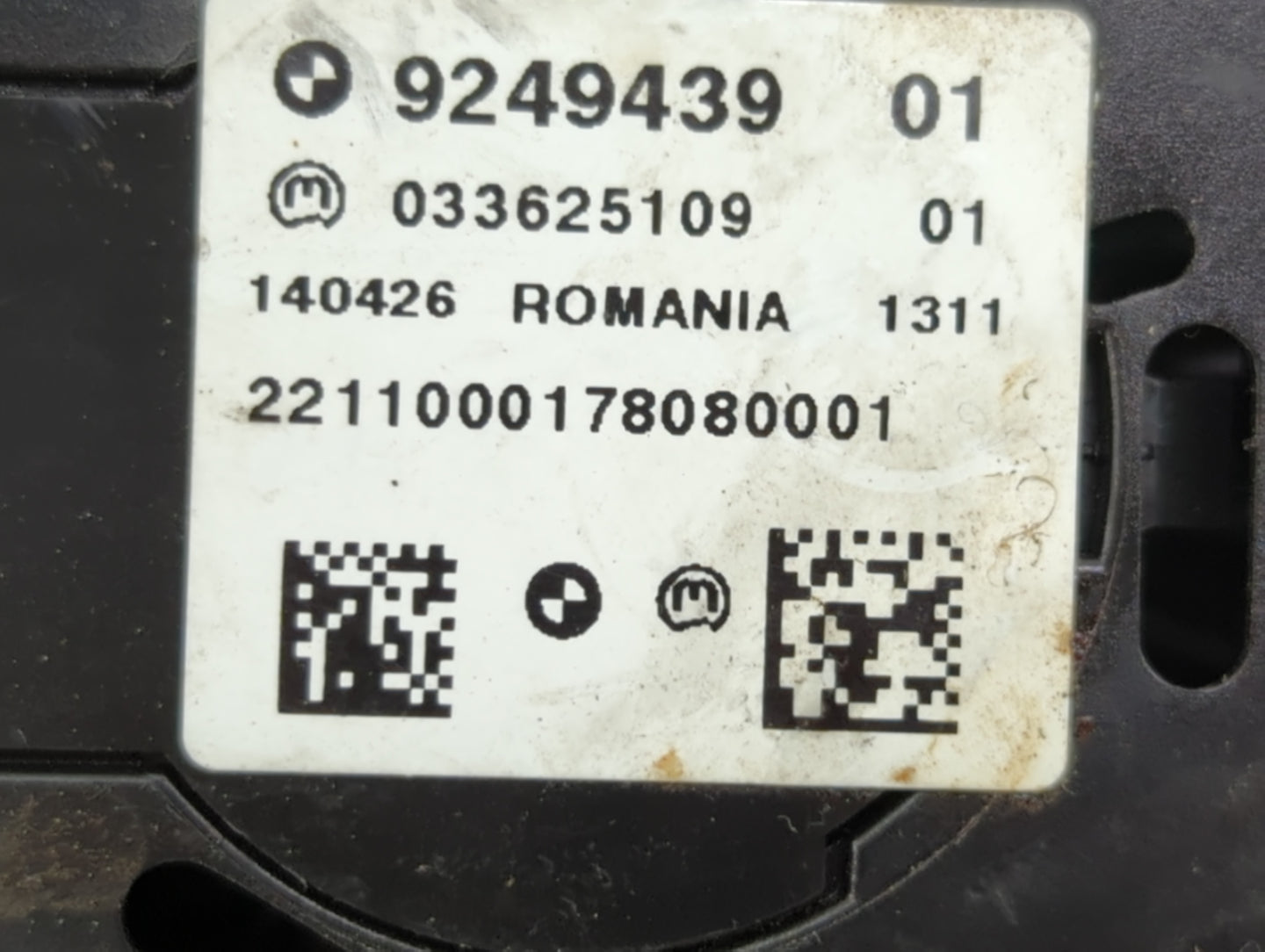 2012 Bmw X5 Radio AM FM Cd Player Receiver Replacement P/N:9249439 033625109 Fits OEM Used Auto Parts - Oemusedautoparts1.co