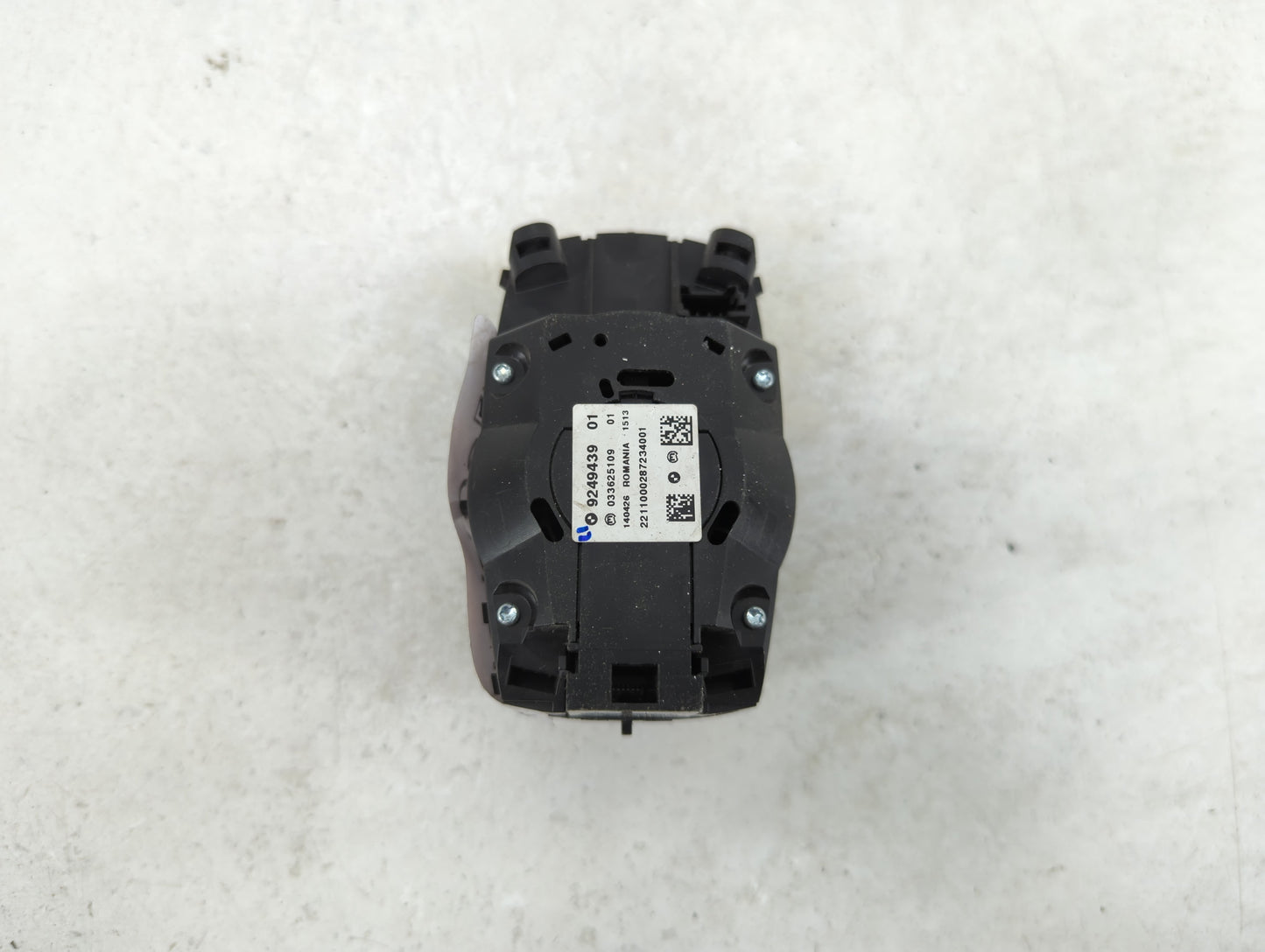 2012 Bmw X5 Radio AM FM Cd Player Receiver Replacement P/N:9249439 65829334611, 033625109 Fits OEM Used Auto Parts - Oemused