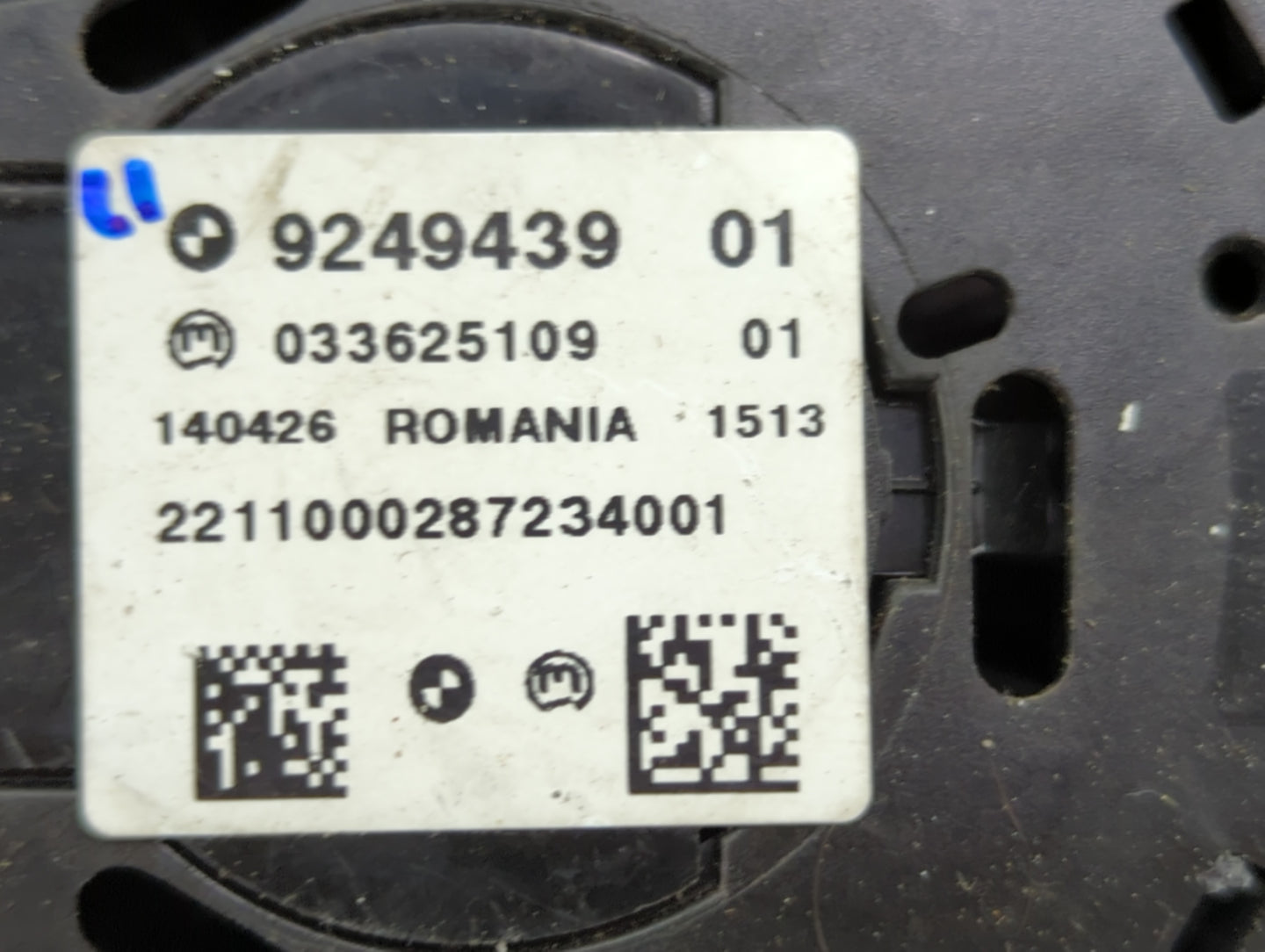 2012 Bmw X5 Radio AM FM Cd Player Receiver Replacement P/N:9249439 65829334611, 033625109 Fits OEM Used Auto Parts - Oemused