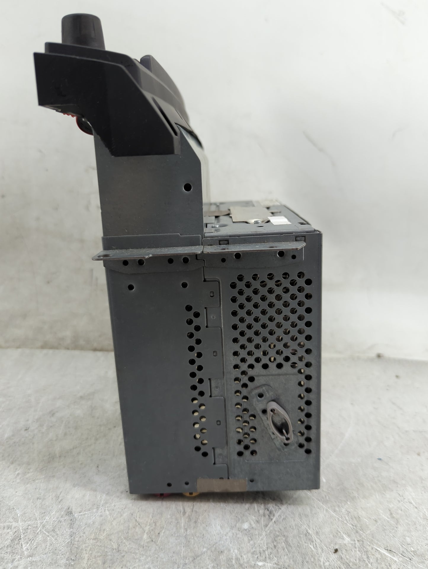 2012 Bmw X5 Radio AM FM Cd Player Receiver Replacement P/N:9585074B2094838 CI9273183Q1 Fits OEM Used Auto Parts - Oemusedaut