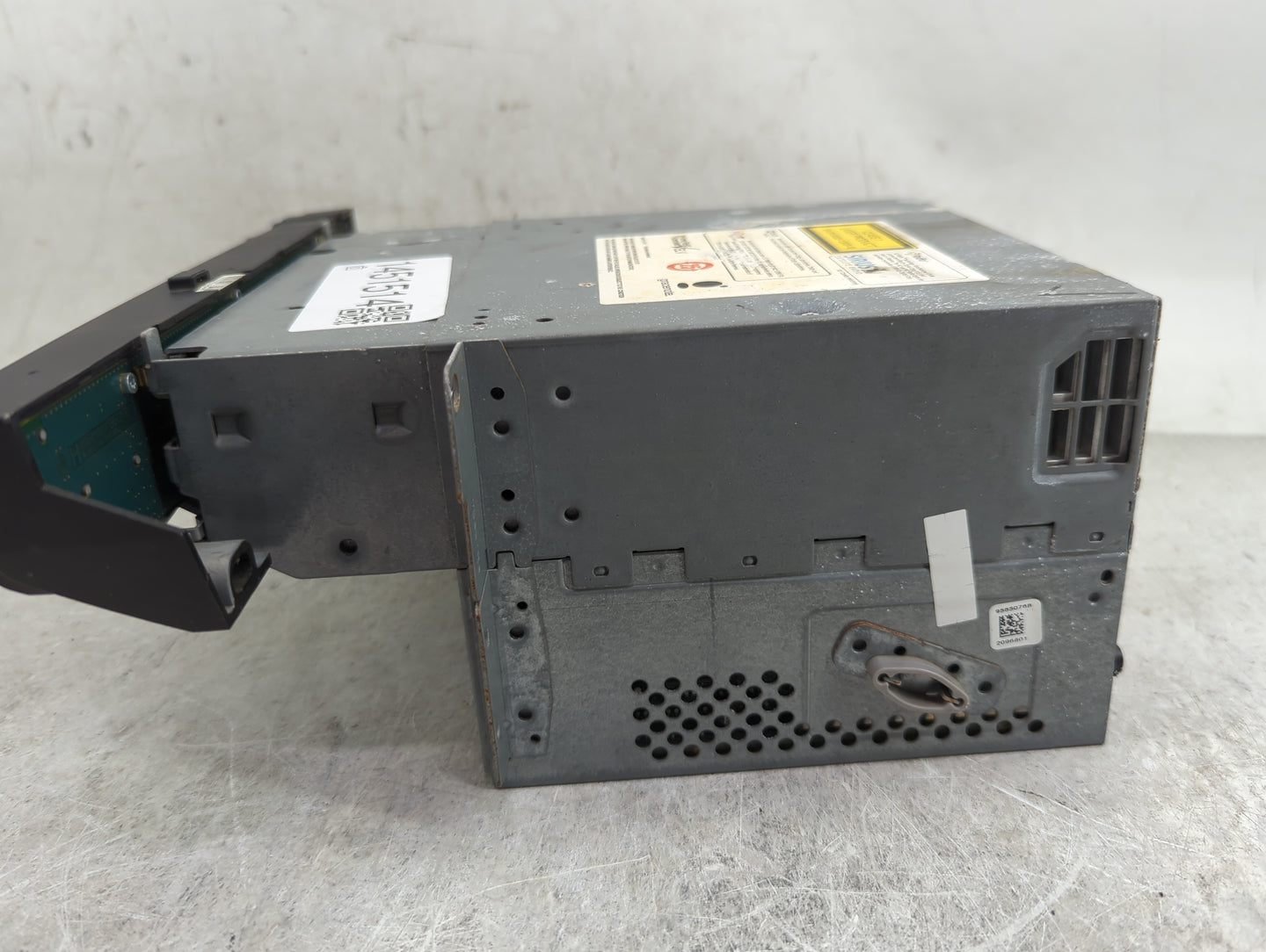 2012 Bmw X5 Radio AM FM Cd Player Receiver Replacement P/N:9585076B2096801 CI927318301, 250382 10 Fits OEM Used Auto Parts -