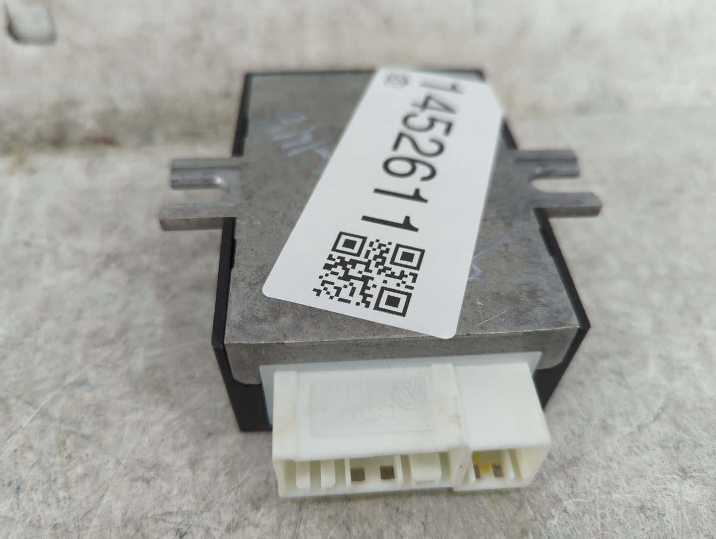 2011-2013 Bmw X5 Fuel Pump Control Module 16147229174|55892110|120052493 - Oemusedautoparts1.com