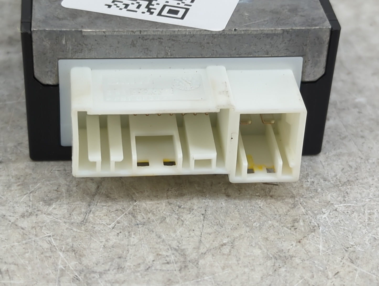 2011-2013 Bmw X5 Fuel Pump Control Module 16147229174|55892110|120052493 - Oemusedautoparts1.com
