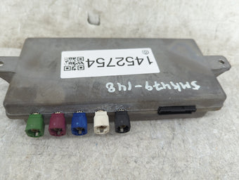 compare product 2004-2006 Bmw X5 Information-gps-tv Control Module