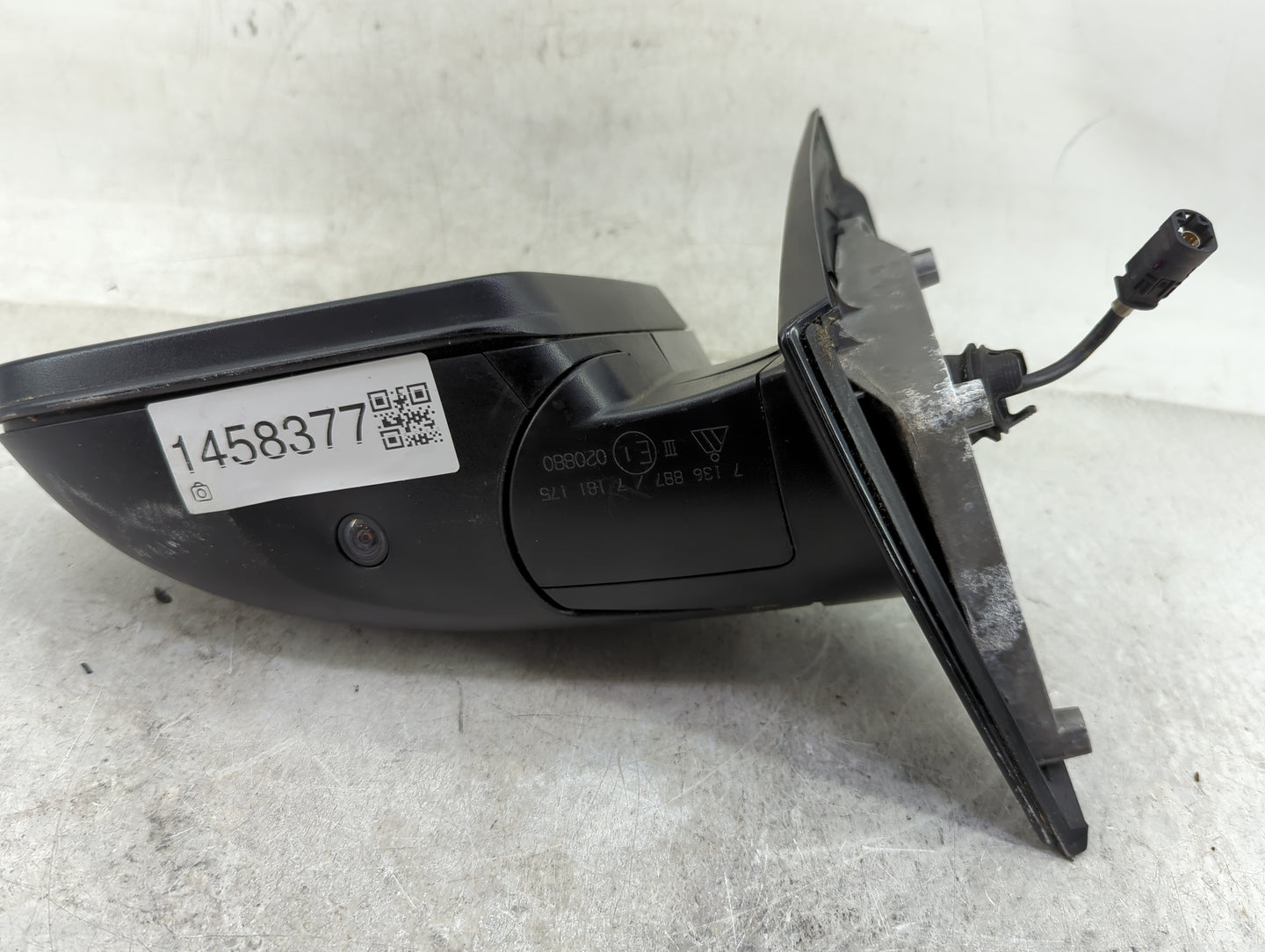 2010-2013 Bmw X5 Driver Side View Mirror - Left Door Mirror OEM Used - Oemusedautoparts1.com