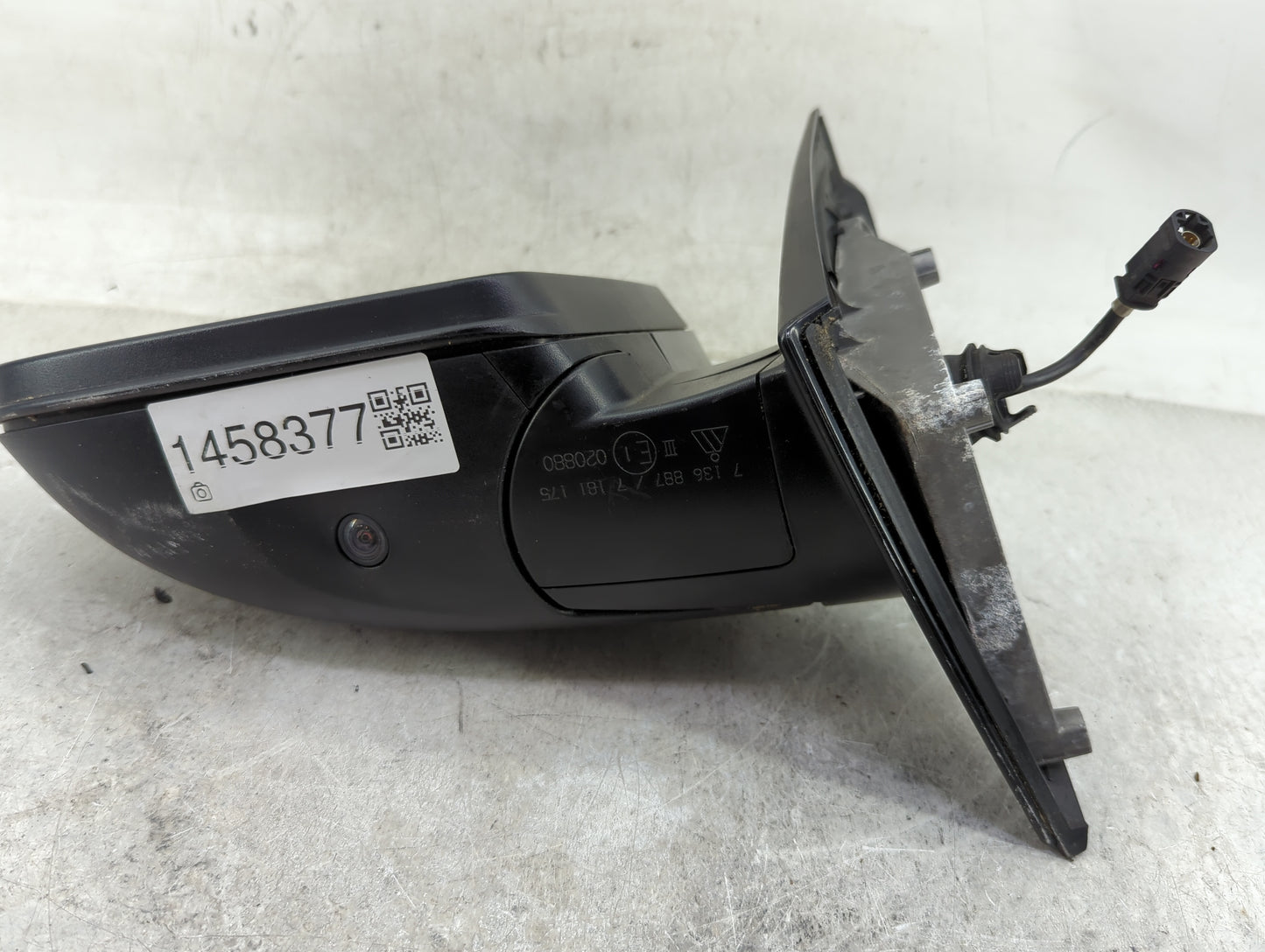 2010-2013 Bmw X5 Driver Side View Mirror - Left Door Mirror OEM Used - Oemusedautoparts1.com