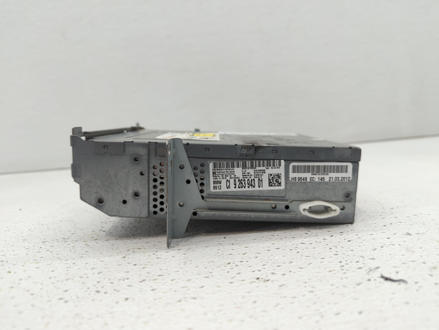 2012 Bmw X5 Radio AM FM Cd Player Receiver Replacement P/N:9 263 943 01 Fits OEM Used Auto Parts - Oemusedautoparts1.com