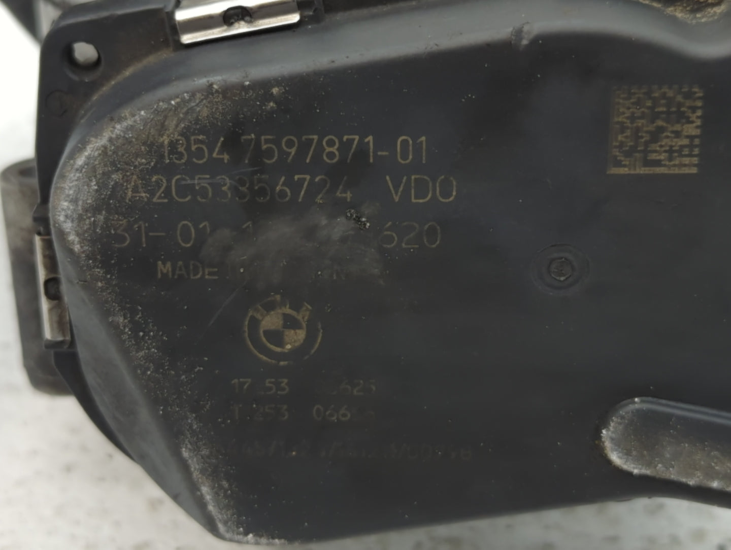 2011-2018 Bmw X5 Throttle Body P/N:1354 7597871-01 1354 7597871-03 Fits OEM Used Auto Parts - Oemusedautoparts1.com