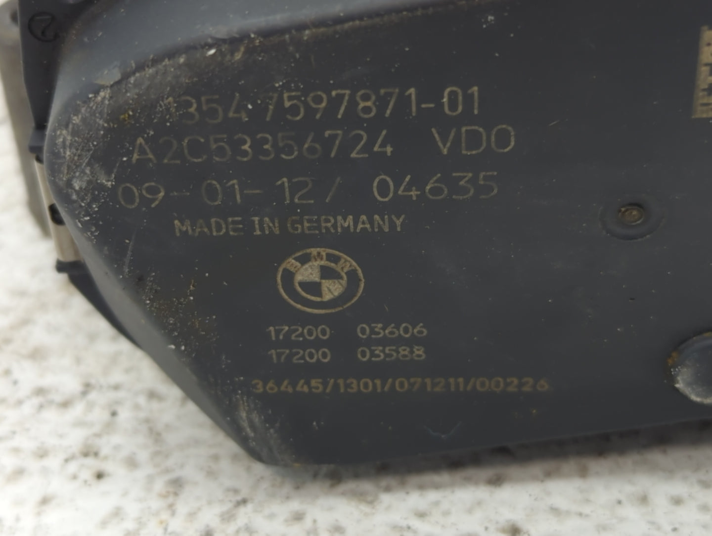 2011-2018 Bmw X5 Throttle Body P/N:1354 7597871-01 1354 7597871-03 Fits OEM Used Auto Parts - Oemusedautoparts1.com