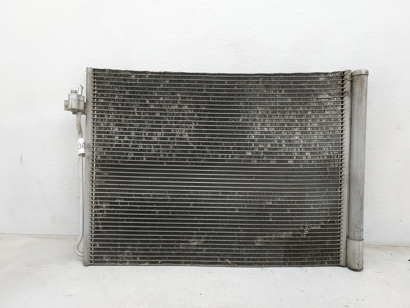 2007-2018 Bmw X5 Engine Cooling Radiator Condensor P/N:9239992 9239992 01 Fits OEM Used Auto Parts - Oemusedautoparts1.com