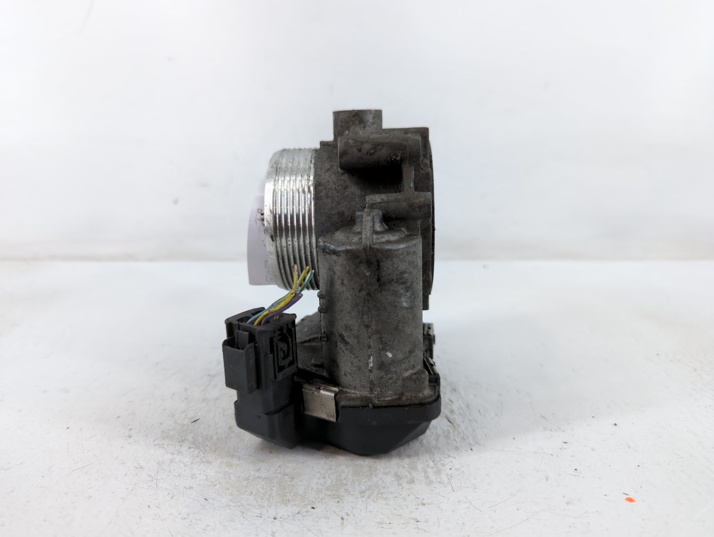 2011-2018 Bmw X5 Throttle Body P/N:A2C53374893 1354 7555944-03 Fits OEM Used Auto Parts - Oemusedautoparts1.com