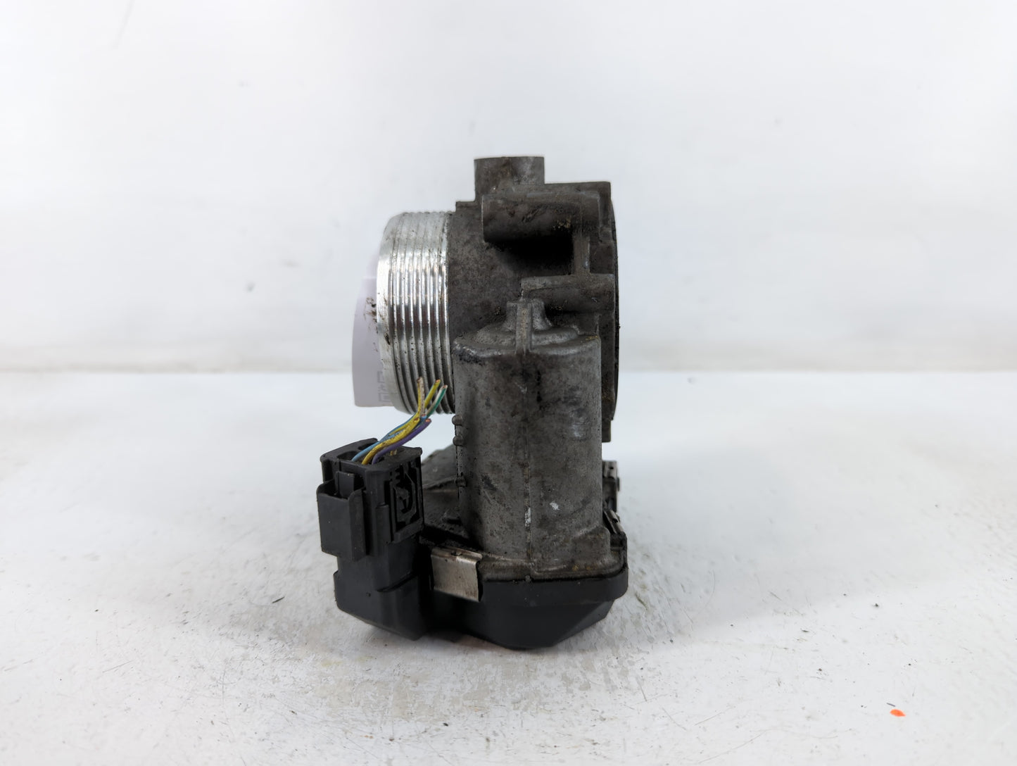 2011-2018 Bmw X5 Throttle Body P/N:A2C53374893 1354 7555944-03 Fits OEM Used Auto Parts - Oemusedautoparts1.com