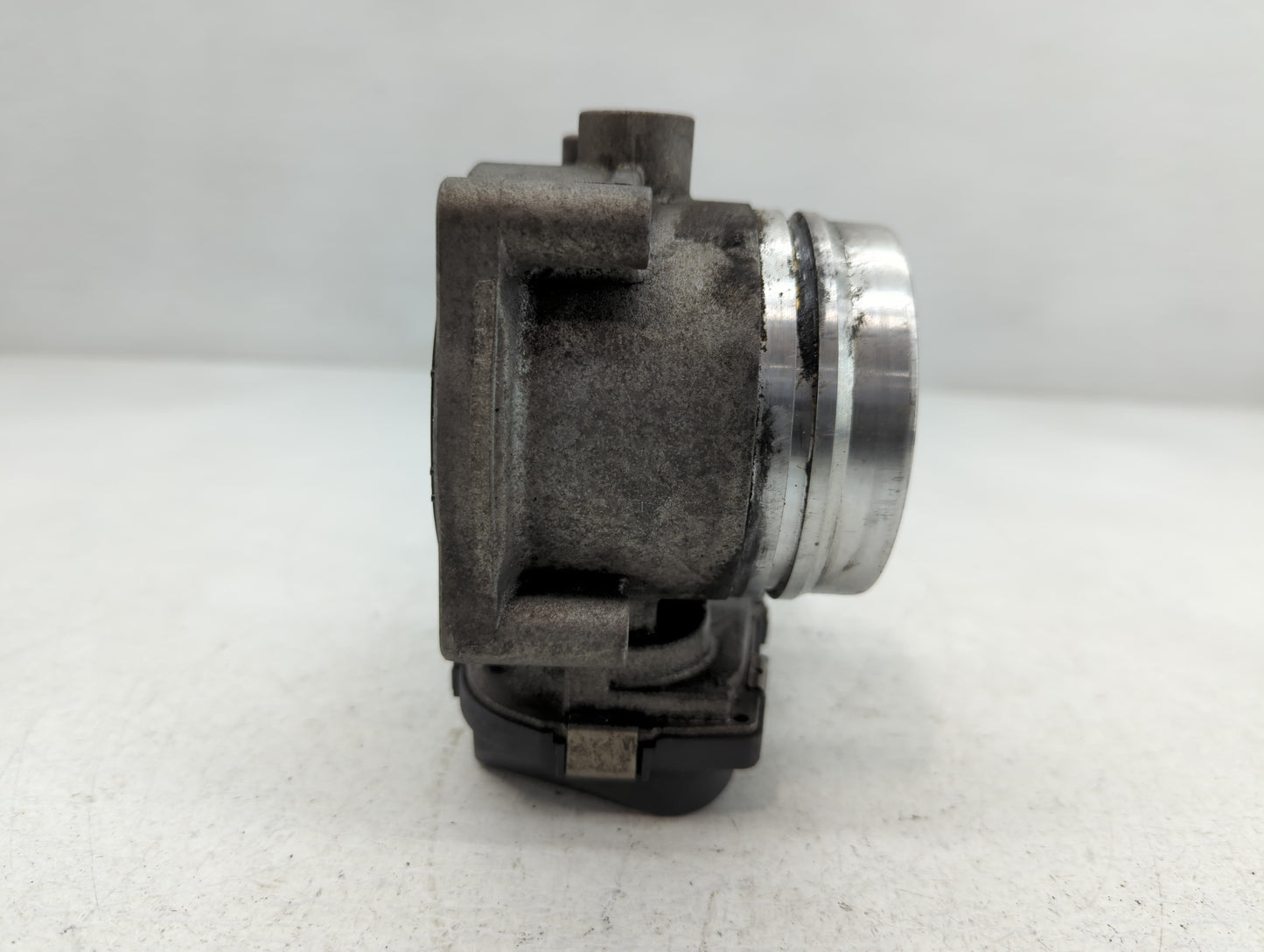 2011-2018 Bmw X5 Throttle Body P/N:13547597871-01 Fits Fits 2010 2011 2012 2013 2014 2015 2016 2017 2018 2019 2020 OEM Used 