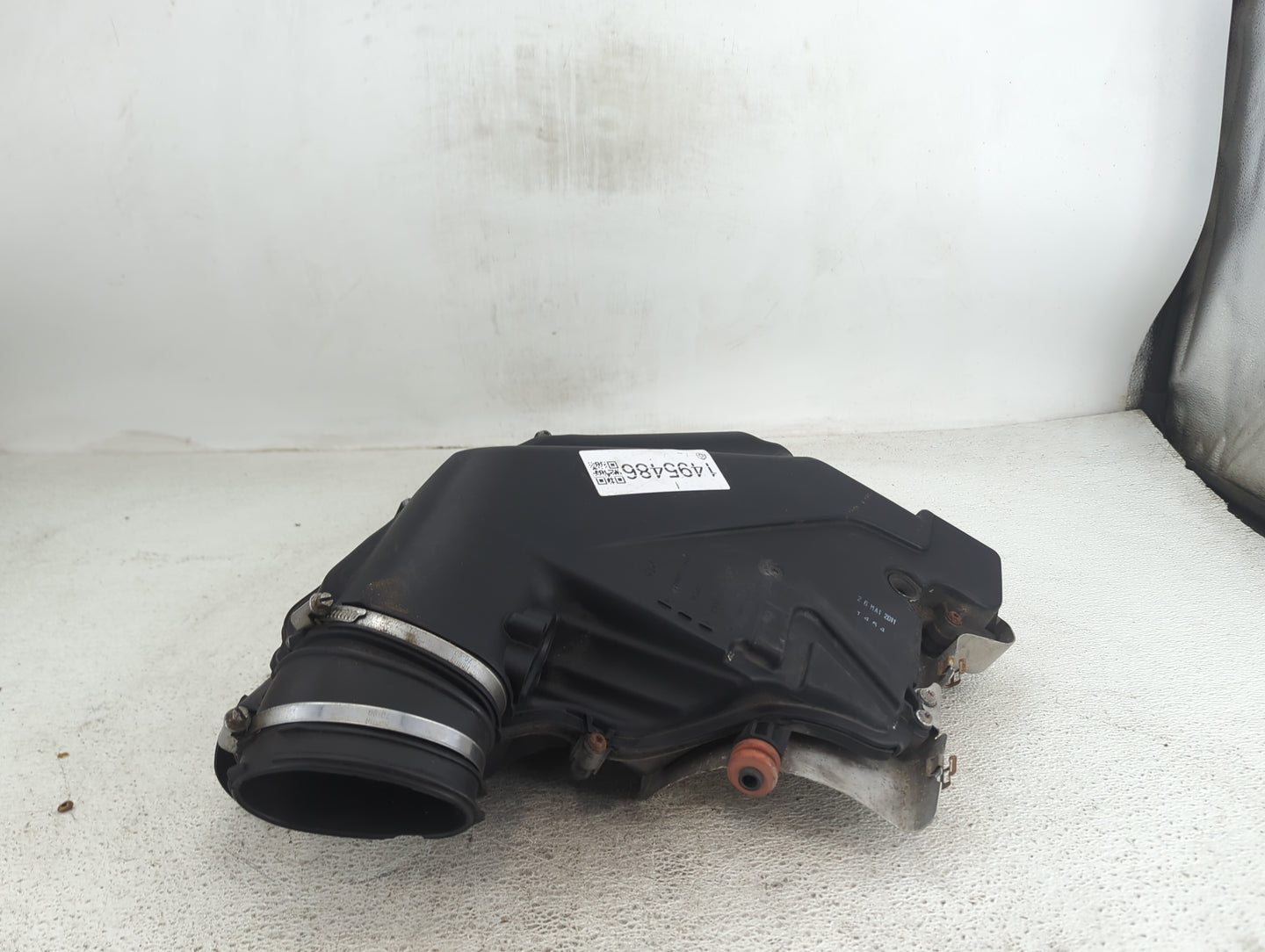 2010-2014 Bmw X6 Air Cleaner Intake-duct Hose Tube 1495486 - Oemusedautoparts1.com