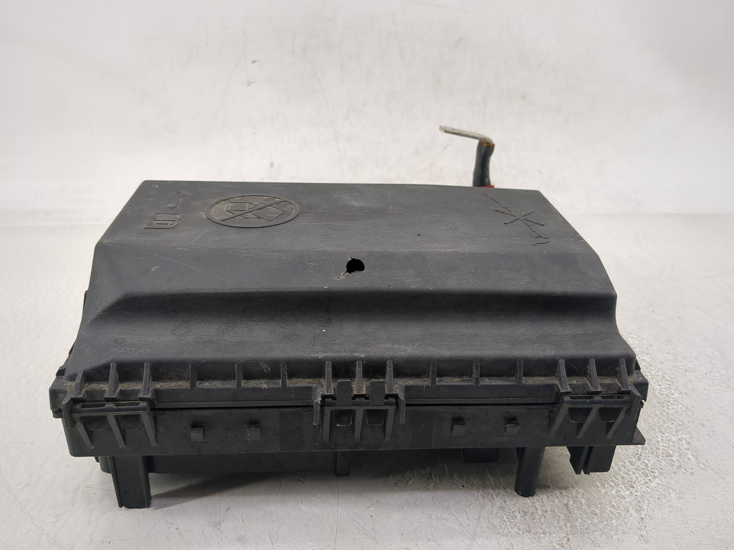 2012 Buick Cascada Fusebox Fuse Box Panel Relay Module P/N:13403357 Fits OEM Used Auto Parts - Oemusedautoparts1.com
