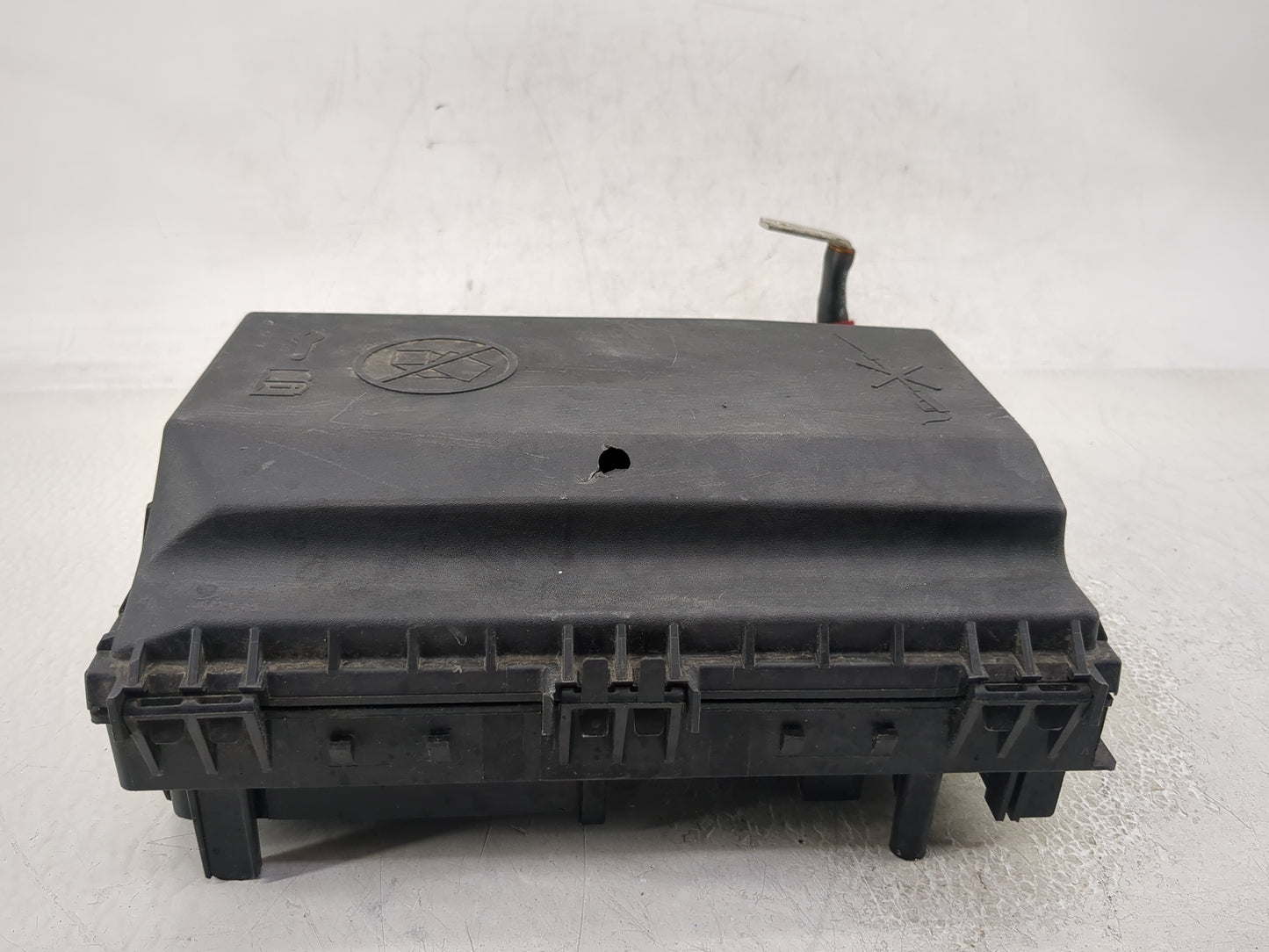 2012 Buick Cascada Fusebox Fuse Box Panel Relay Module P/N:13403357 Fits OEM Used Auto Parts - Oemusedautoparts1.com