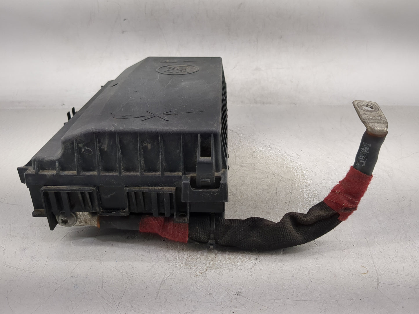 2012 Buick Cascada Fusebox Fuse Box Panel Relay Module P/N:13403357 Fits OEM Used Auto Parts - Oemusedautoparts1.com