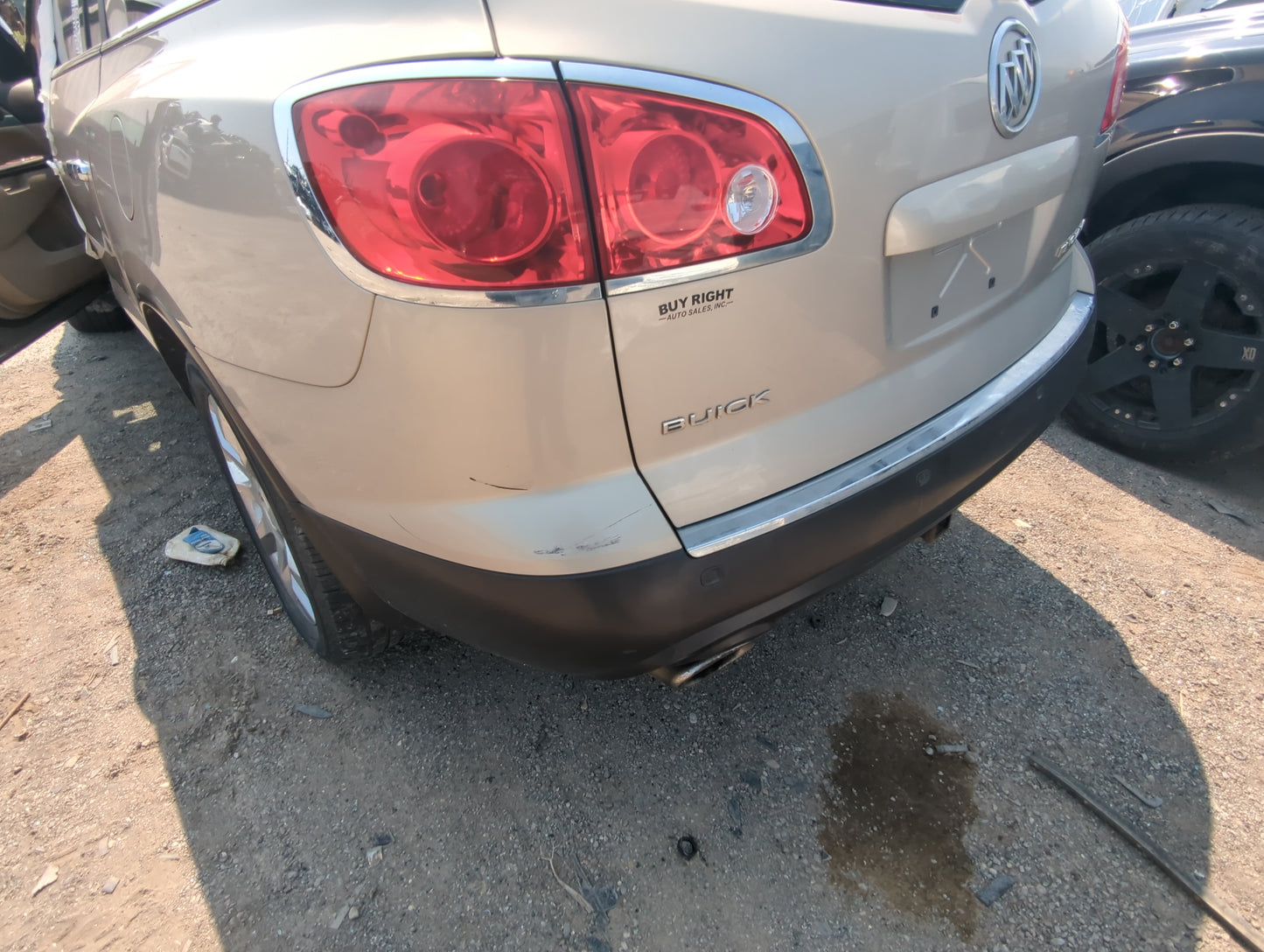 2008-2012 Buick Enclave Rear Bumper Assembly Oem - Oemusedautoparts1.com