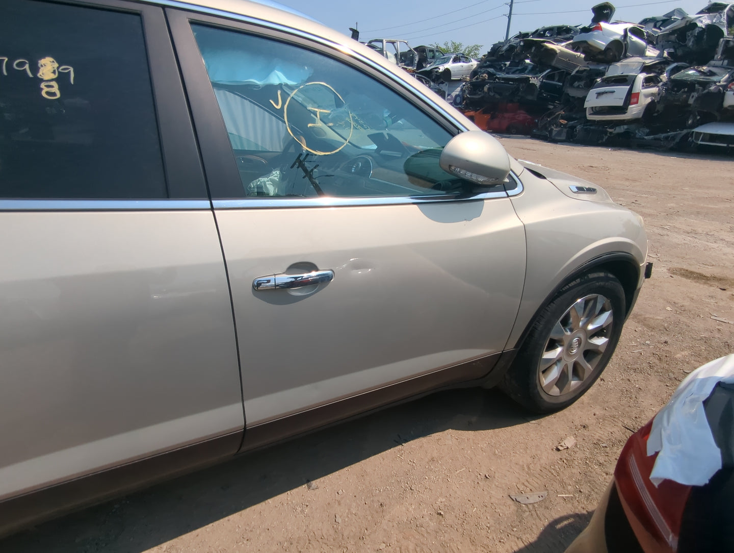 2010-2017 Buick Enclave Passenger Front Door Oem - Oemusedautoparts1.com