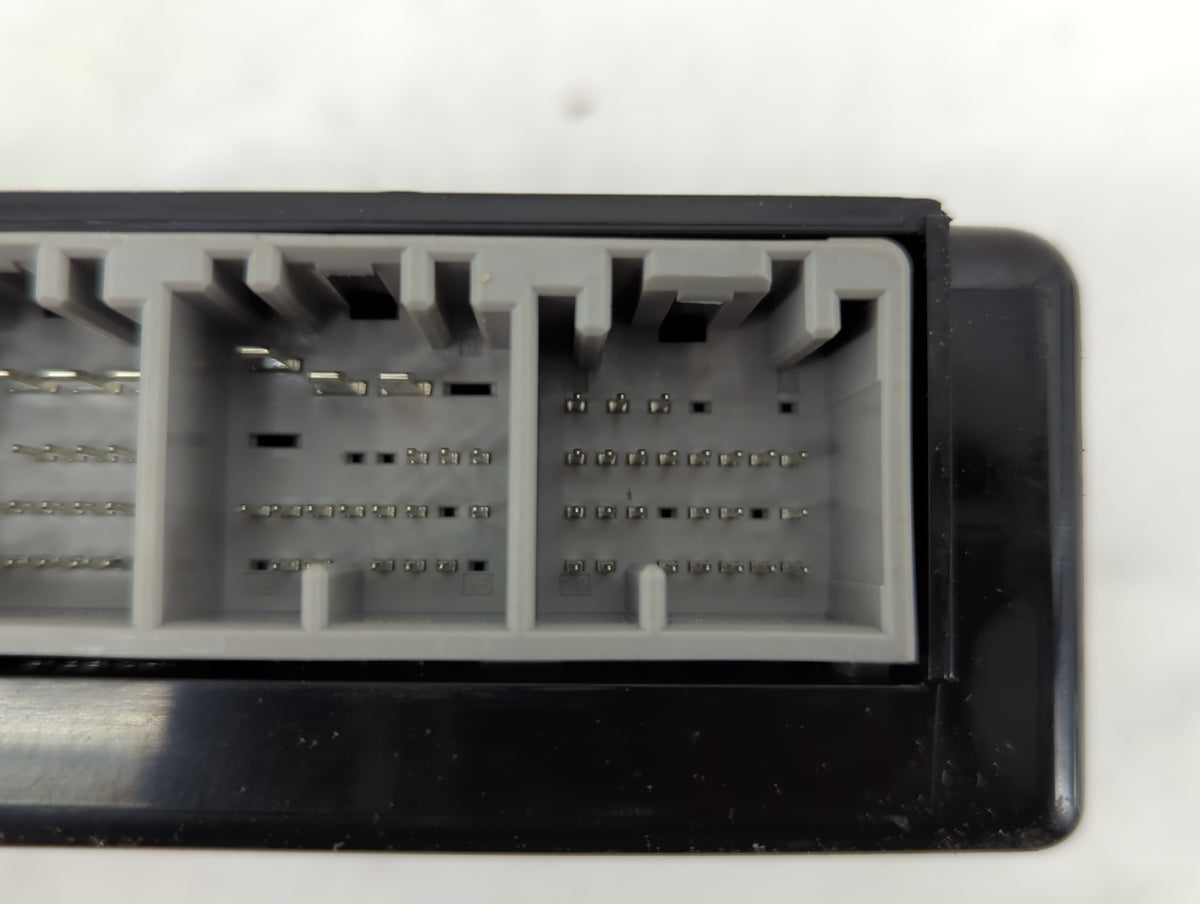 2008-2012 Buick Enclave Body Control Module Bcm Inner Cabin Fuse Box 1098087 - Oemusedautoparts1.com