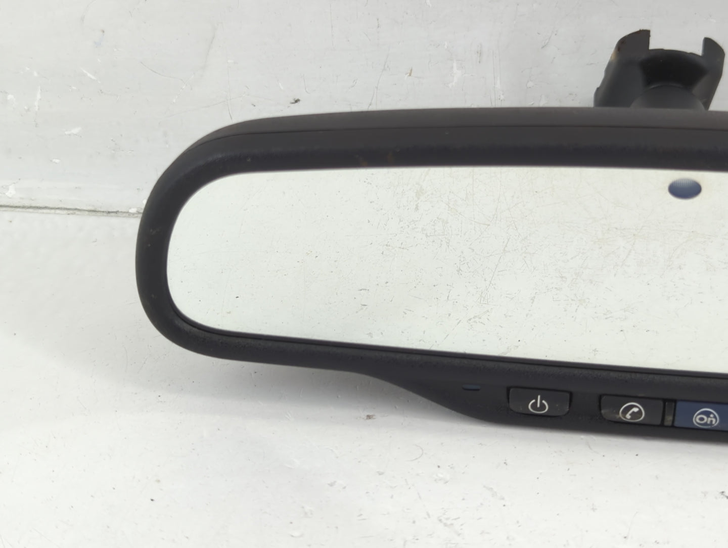 2009-2017 Buick Enclave Interior Rear View Mirror Replacement OEM P/N:15816792 Fits OEM Used Auto Parts - Oemusedautoparts1.