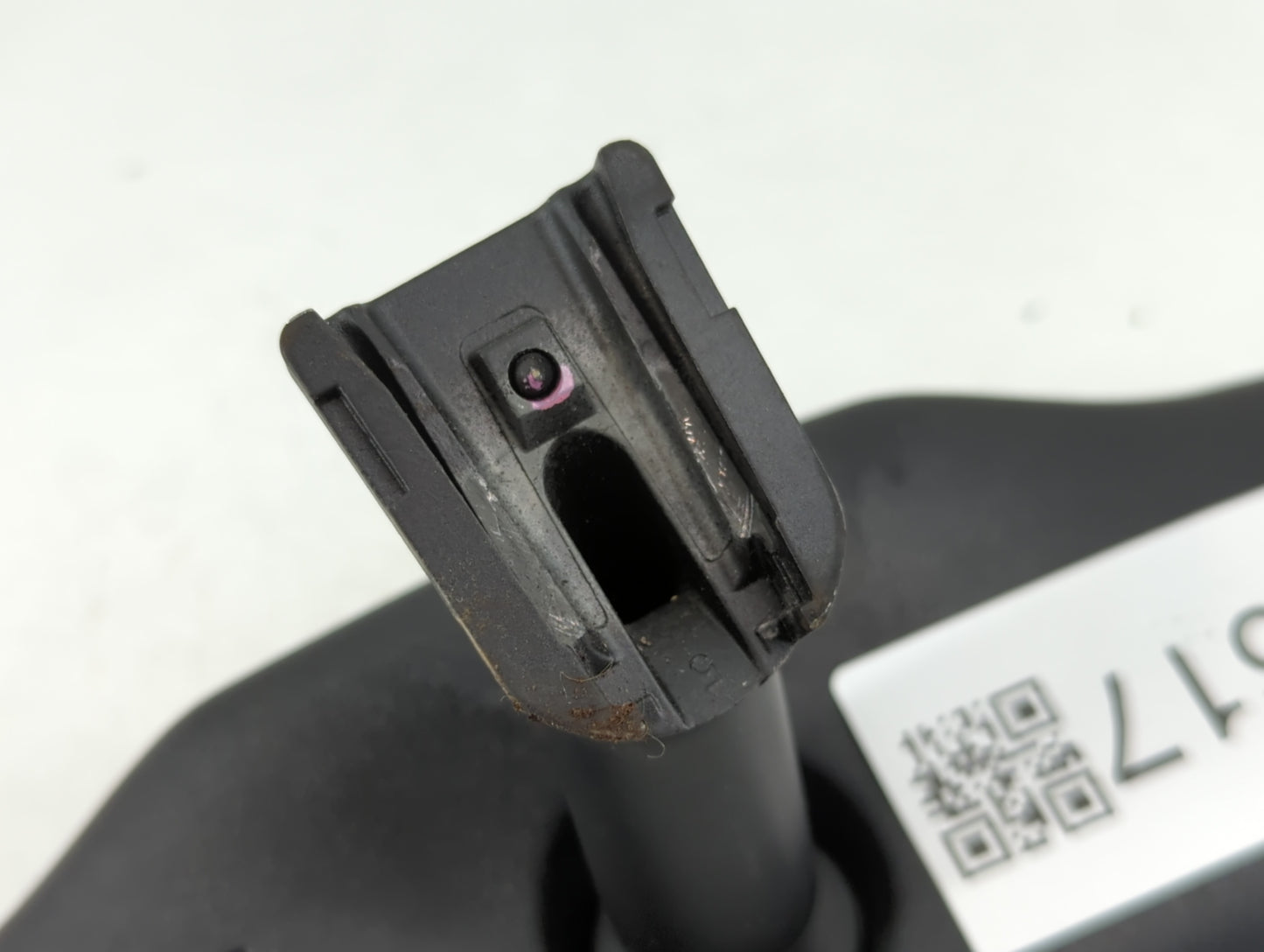 2009-2017 Buick Enclave Interior Rear View Mirror Replacement OEM P/N:15816792 Fits OEM Used Auto Parts - Oemusedautoparts1.