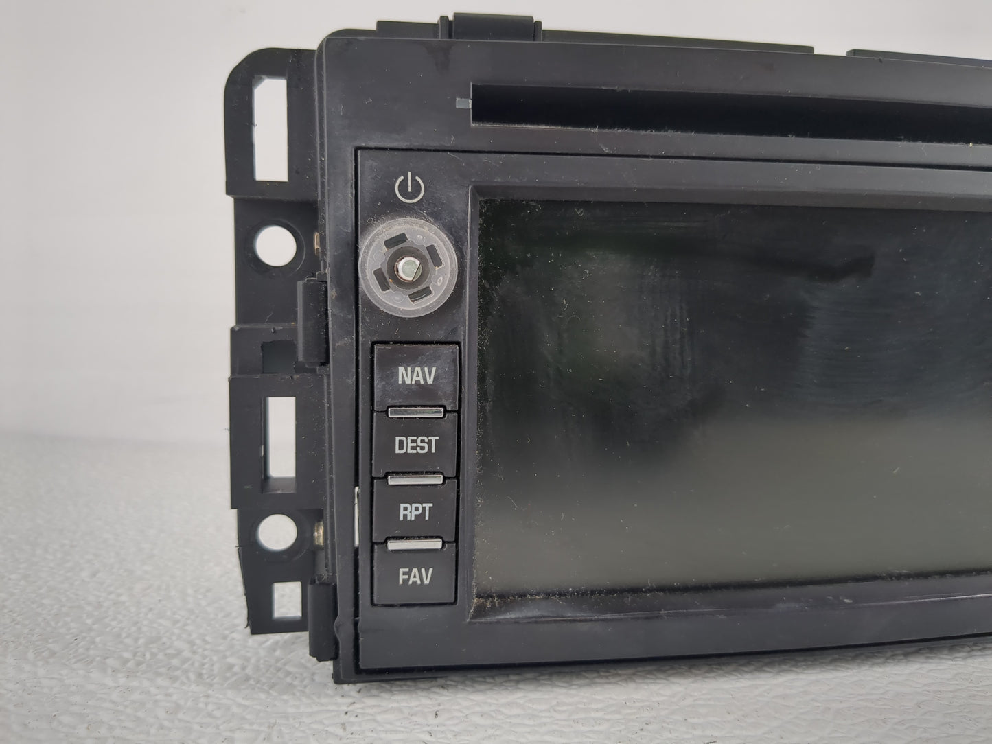 2012 Buick Enclave Radio AM FM Cd Player Receiver Replacement P/N:22822468 Fits OEM Used Auto Parts - Oemusedautoparts1.com