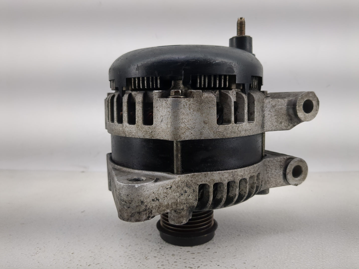 2008-2013 Buick Enclave Alternator Replacement Generator Charging Assembly Engine OEM Fits Fits 2007 2008 2009 2010 2011 201