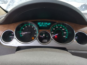 2008-2012 Buick Enclave Instrument Cluster Speedometer Gauges Fits Fits 2008 2009 2010 2011 2012 OEM Used Auto Parts