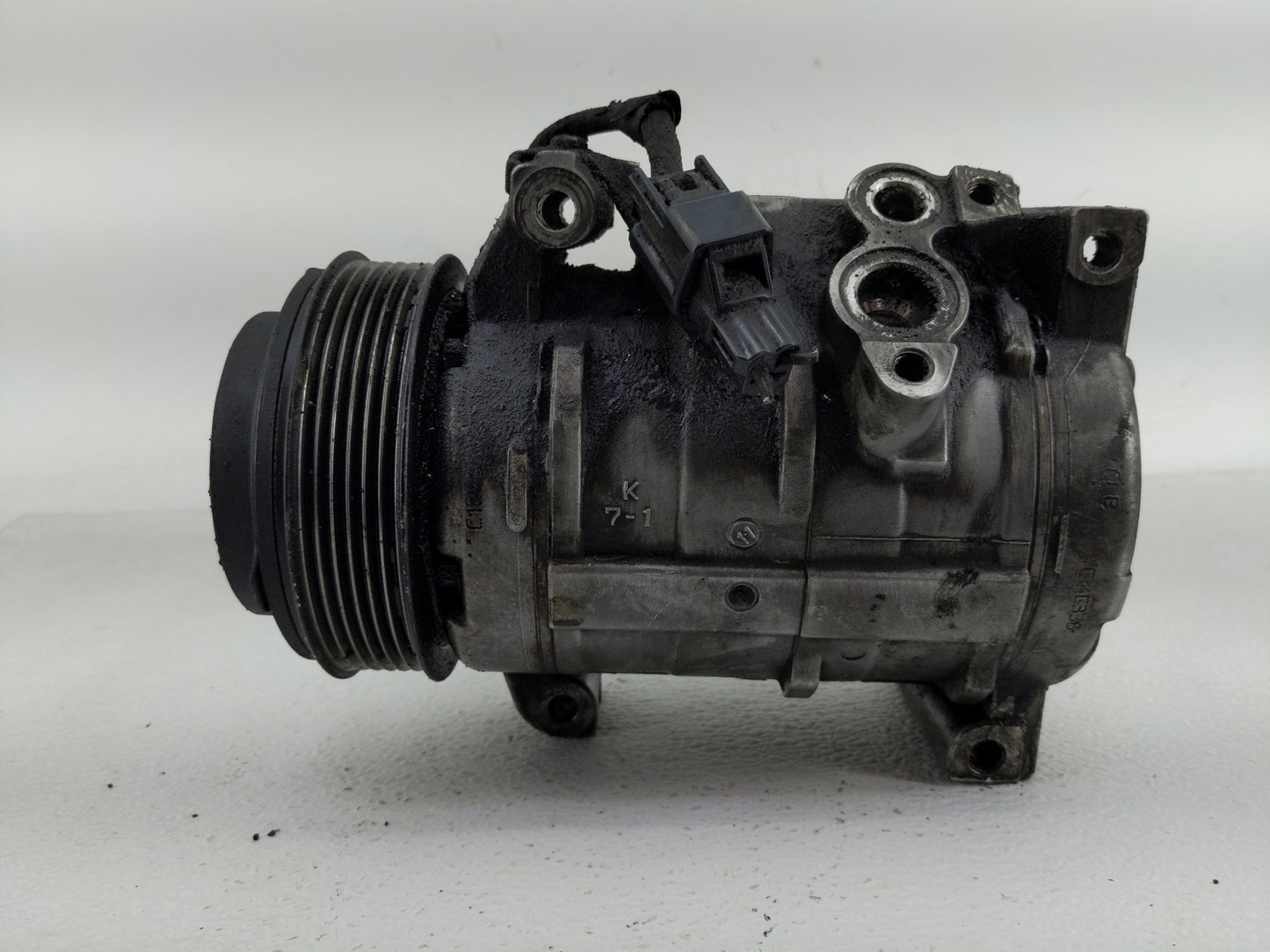 2008-2012 Buick Enclave Air Conditioning A/c Ac Compressor Oem - Oemusedautoparts1.com