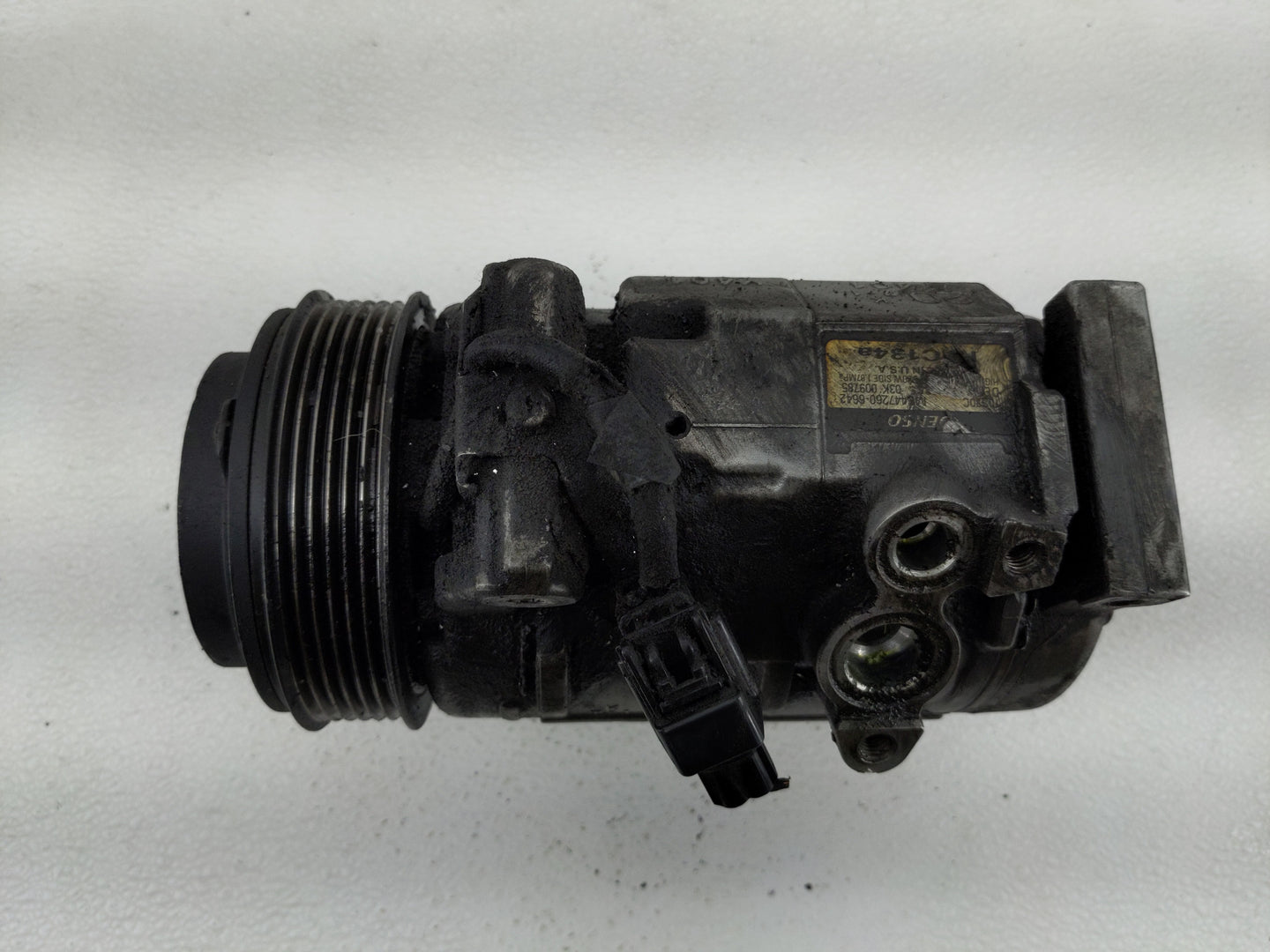 2008-2012 Buick Enclave Air Conditioning A/c Ac Compressor Oem - Oemusedautoparts1.com