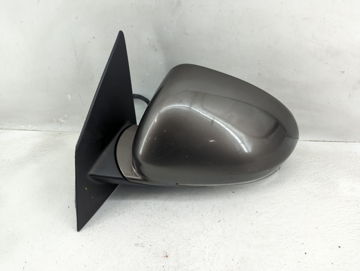 2008-2012 Buick Enclave Driver Side View Mirror - Left Door Mirror OEM Used - Oemusedautoparts1.com