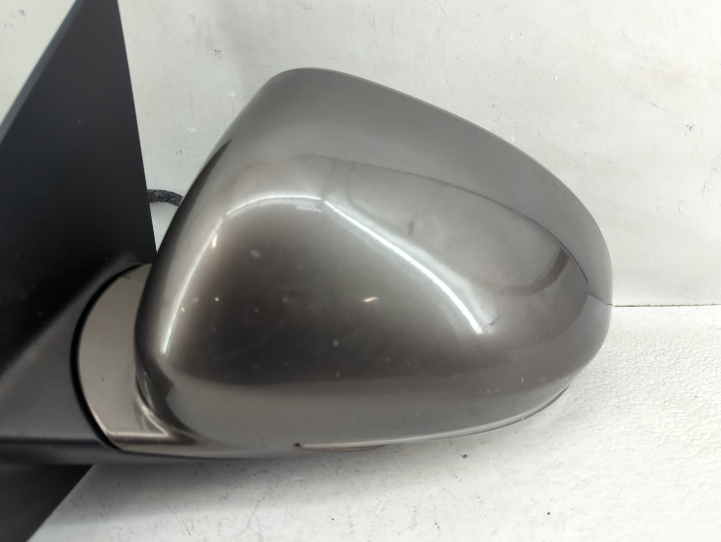 2008-2012 Buick Enclave Driver Side View Mirror - Left Door Mirror OEM Used - Oemusedautoparts1.com