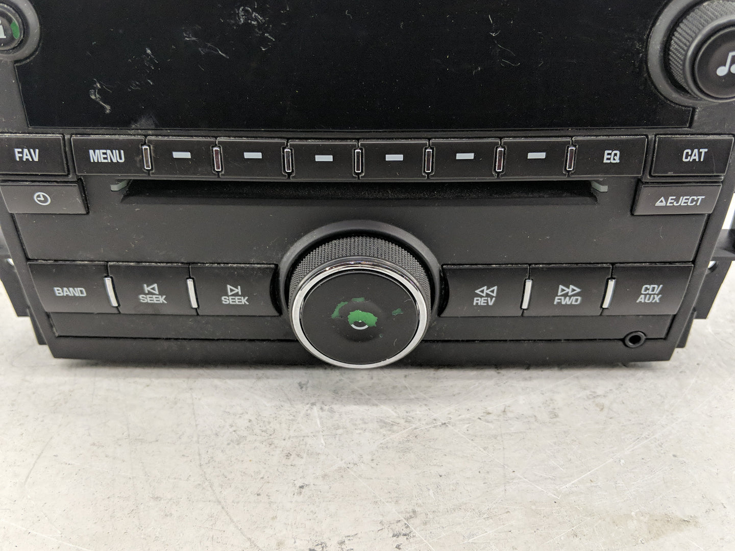 2009-2012 Buick Enclave Radio AM FM Cd Player Receiver Replacement P/N:28256336 20935116 Fits Fits 2009 2010 2011 2012 OEM U